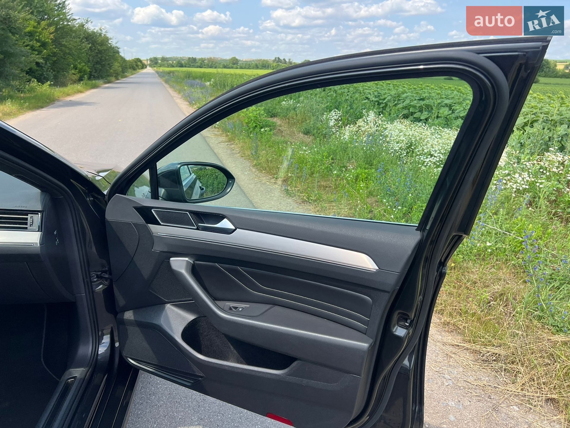 Volkswagen Passat 2021 VIN WVWZZZ3CZME096823 фото оголошення 41 з 51