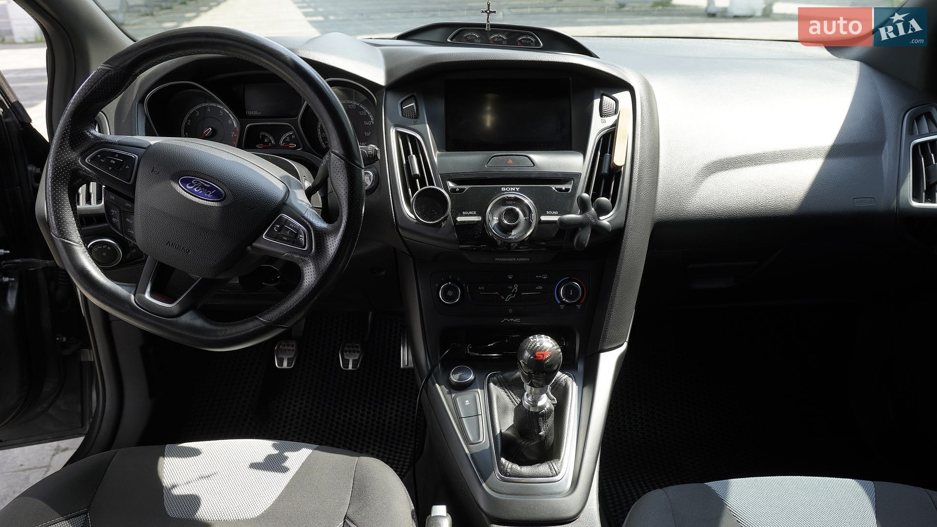 Ford Focus 2017 VIN 1FADP3L9XHL322847 фото оголошення 44 з 84