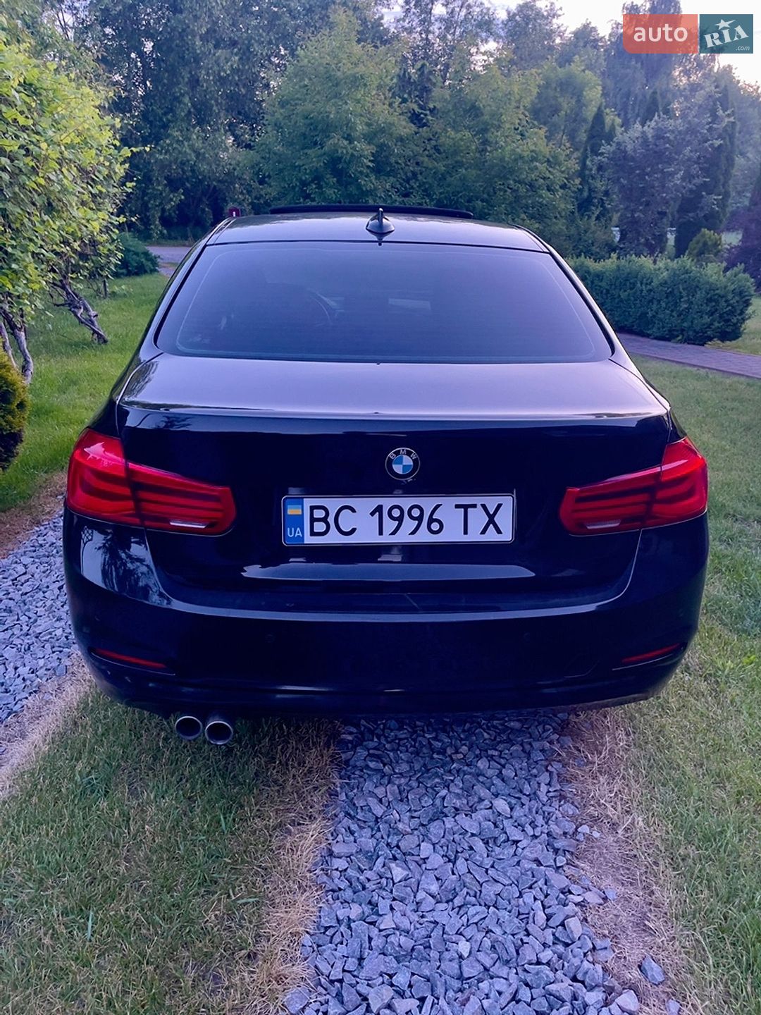 BMW 3 Series 2015 VIN WBA8E9C54GK643575 фото оголошення 3 з 10