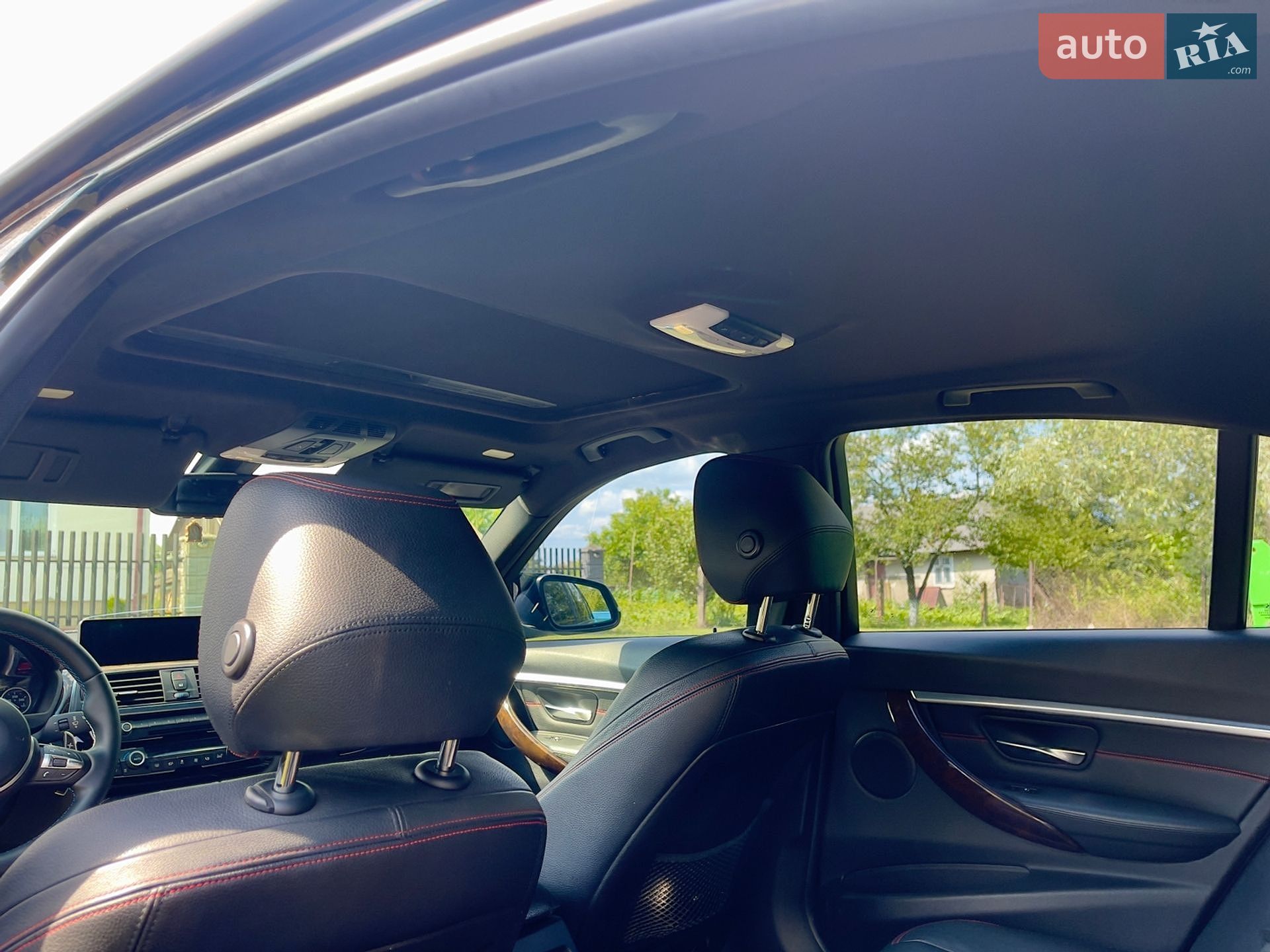 BMW 3 Series 2015 VIN WBA8E9C54GK643575 фото оголошення 8 з 10