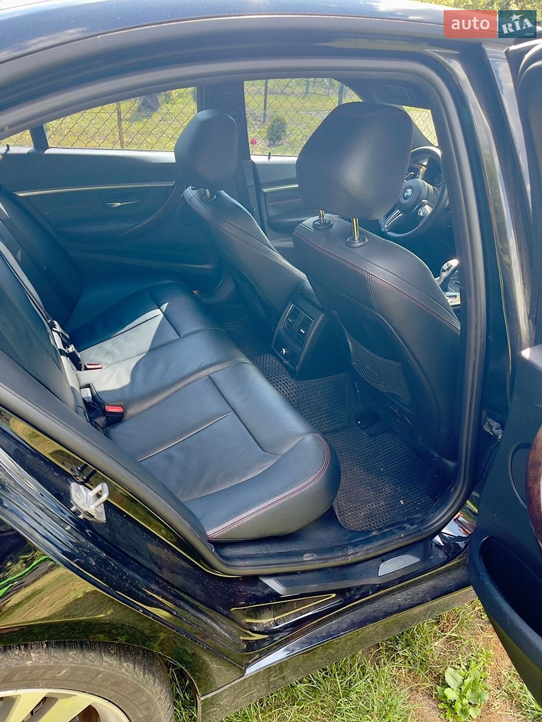 BMW 3 Series 2015 VIN WBA8E9C54GK643575 фото оголошення 10 з 10