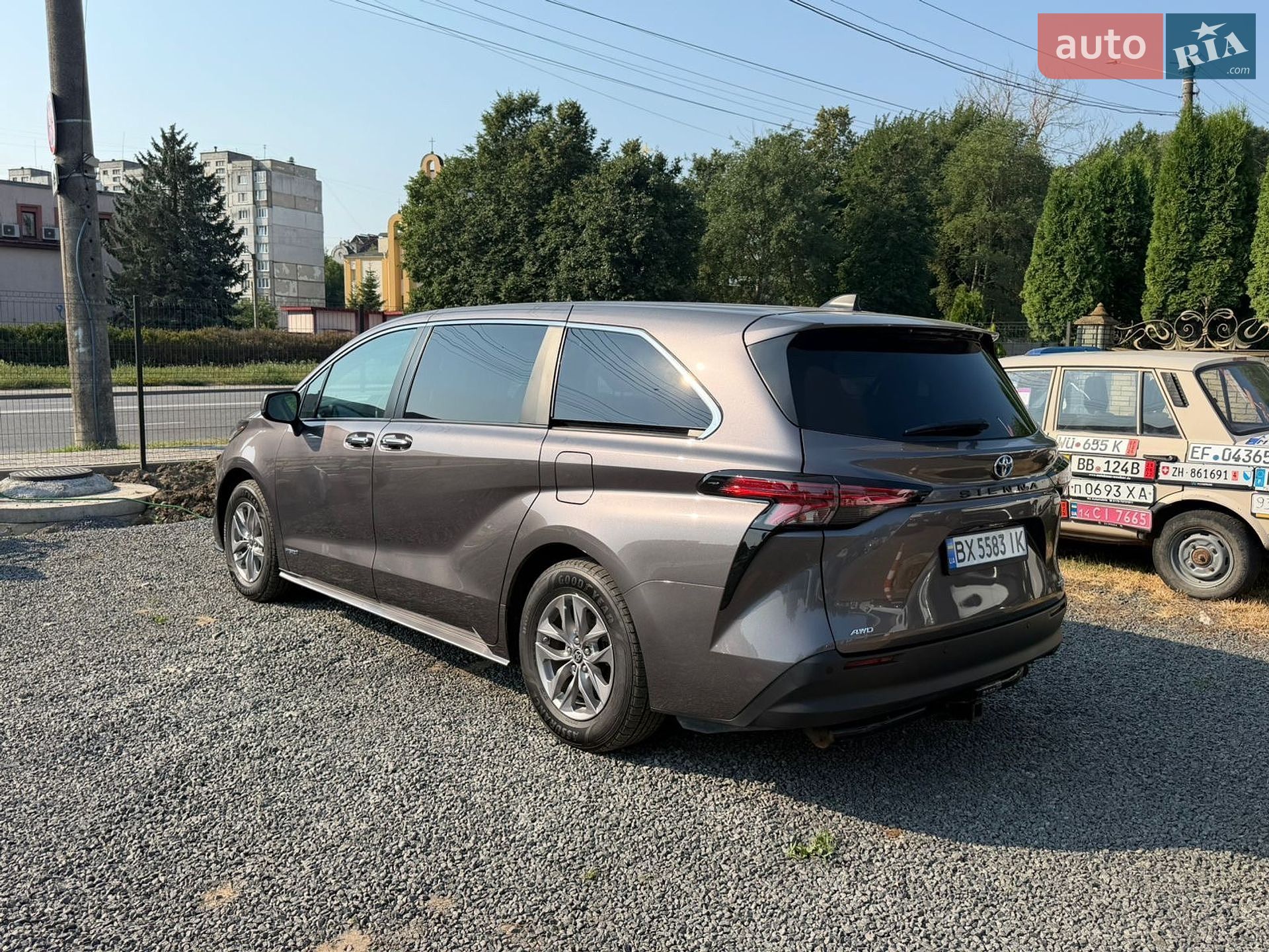 Toyota Sienna 2021 VIN 5TDYSKFC6MS012649 фото оголошення 4 з 23