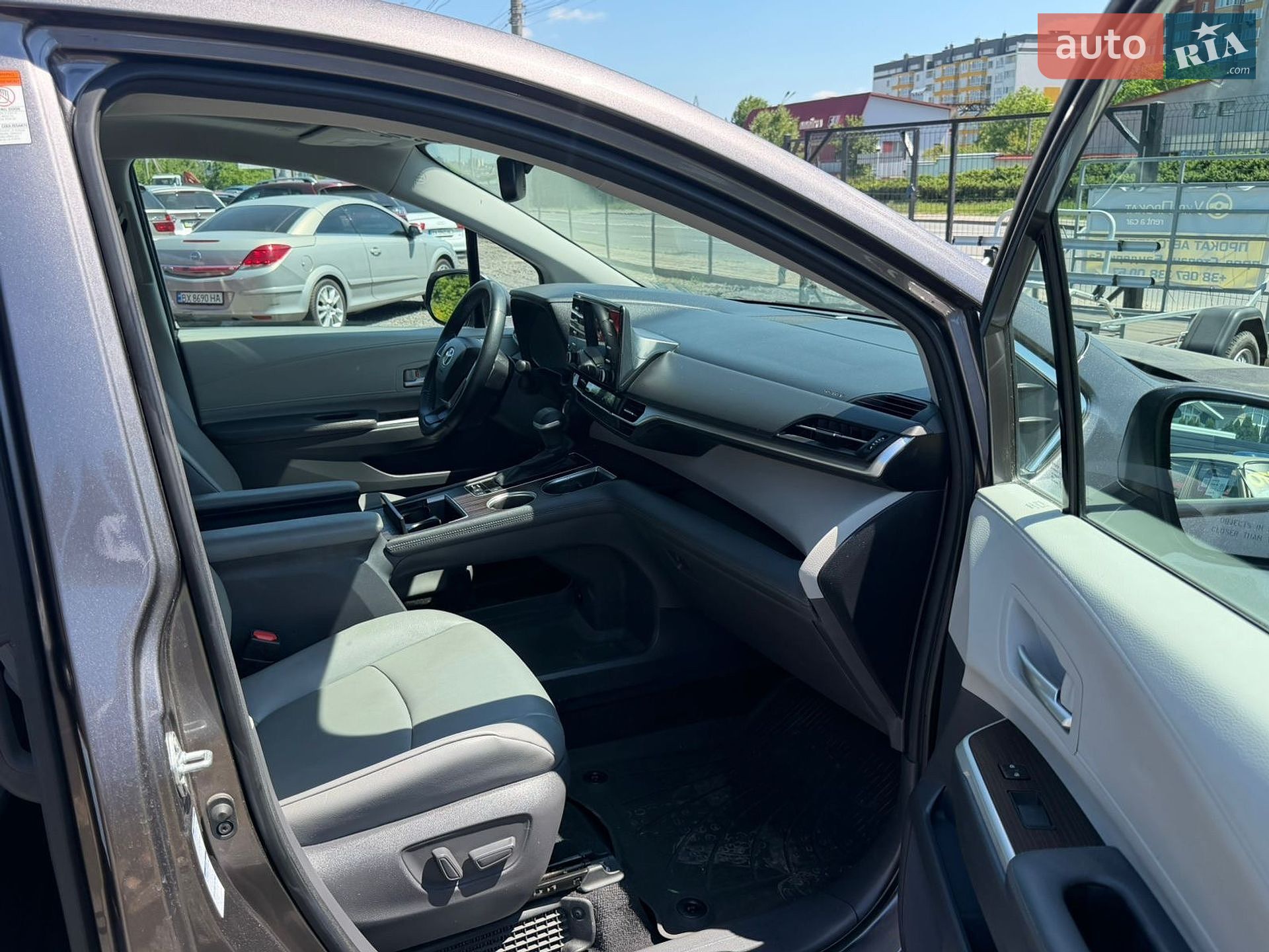 Toyota Sienna 2021 VIN 5TDYSKFC6MS012649 фото оголошення 6 з 23