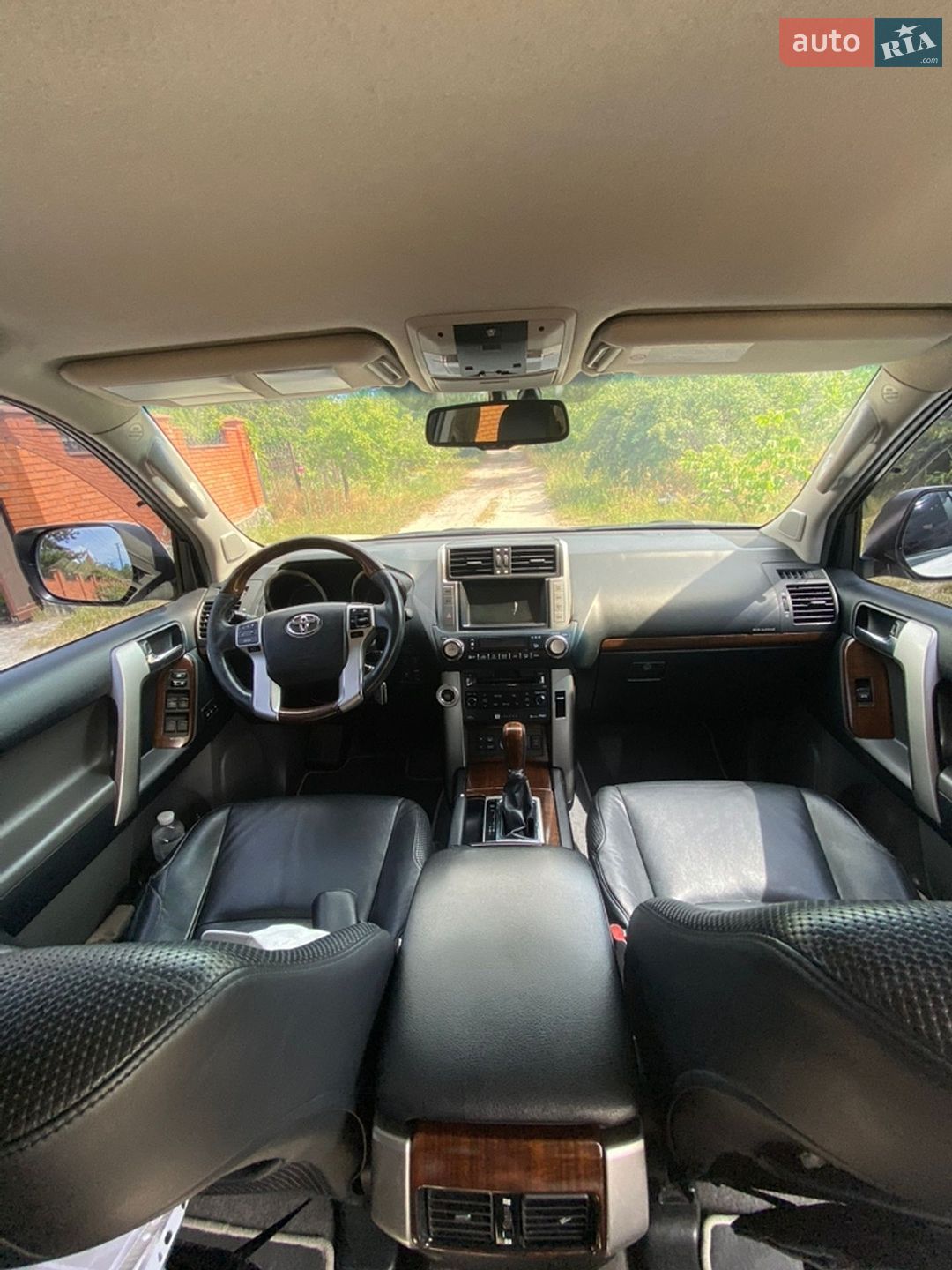 Toyota Land Cruiser Prado 2010 VIN JTEBU3FJX05009947 фото оголошення 8 з 11