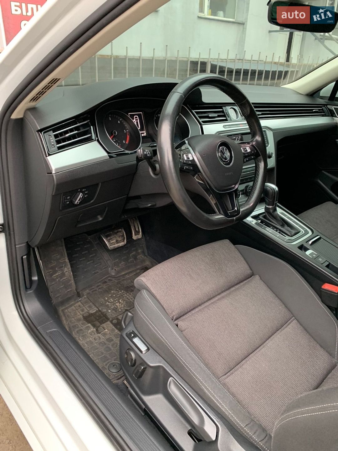Volkswagen Passat 2016 VIN WVWZZZ3CZGE143715 фото оголошення 6 з 10