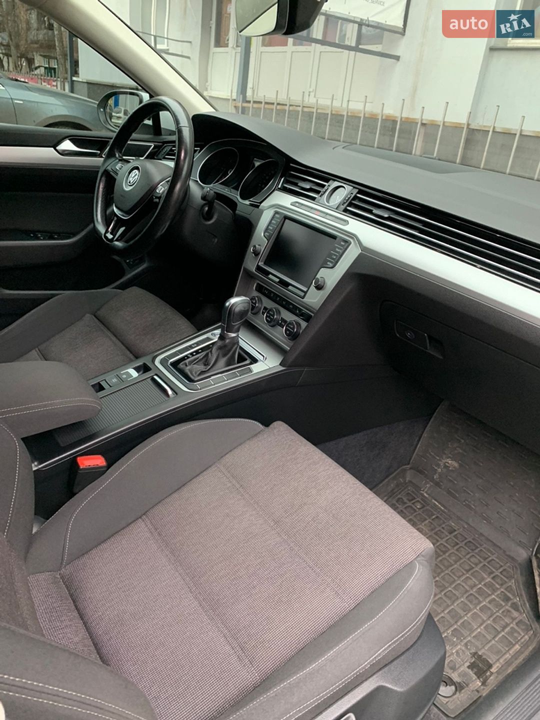 Volkswagen Passat 2016 VIN WVWZZZ3CZGE143715 фото оголошення 7 з 10