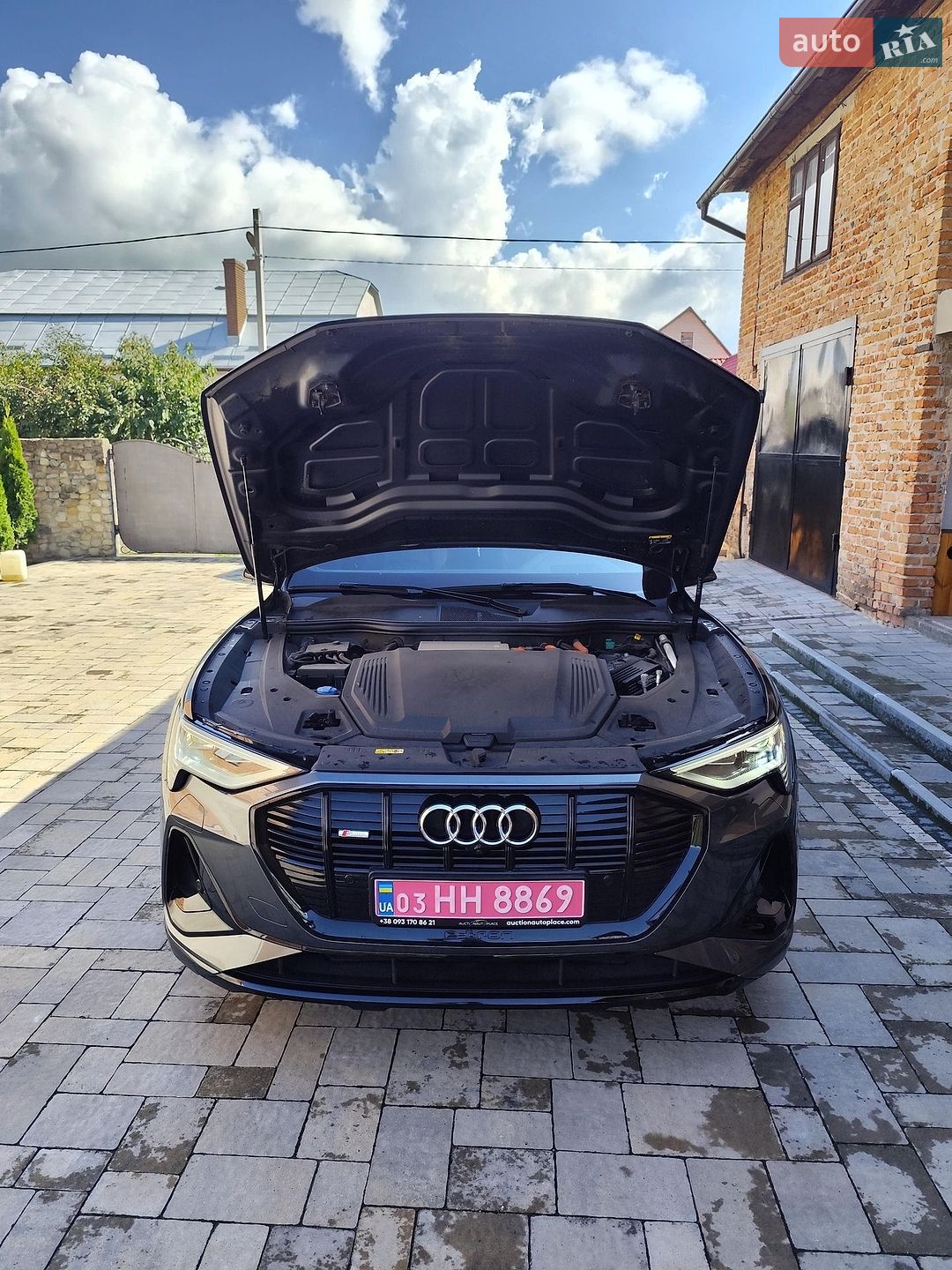 Audi e-tron 2021 VIN WAUZZZGE0MB042677 фото оголошення 53 з 53