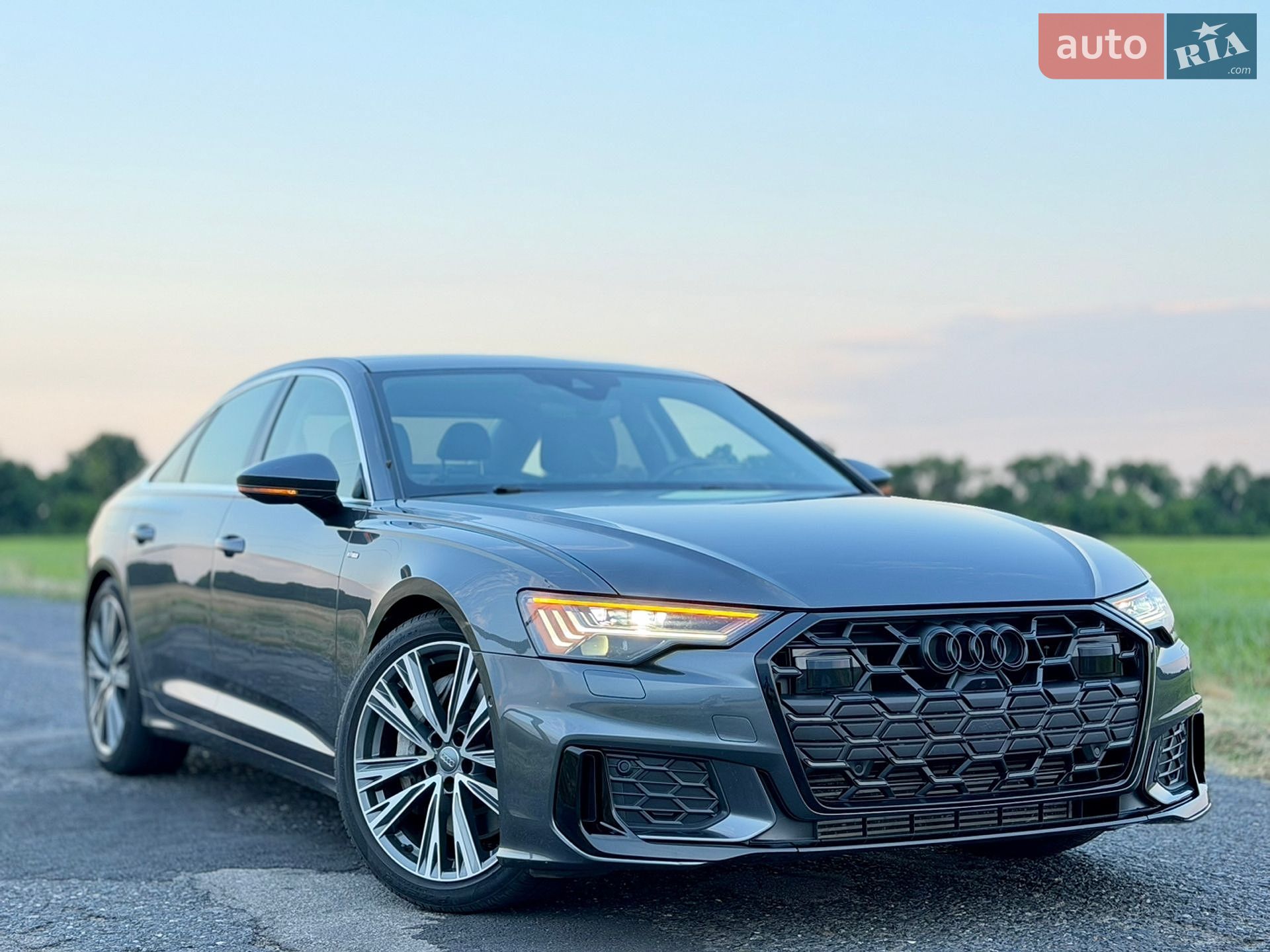 Audi A6 2019 VIN WAUM2AF29KN115256 фото оголошення 4 з 59