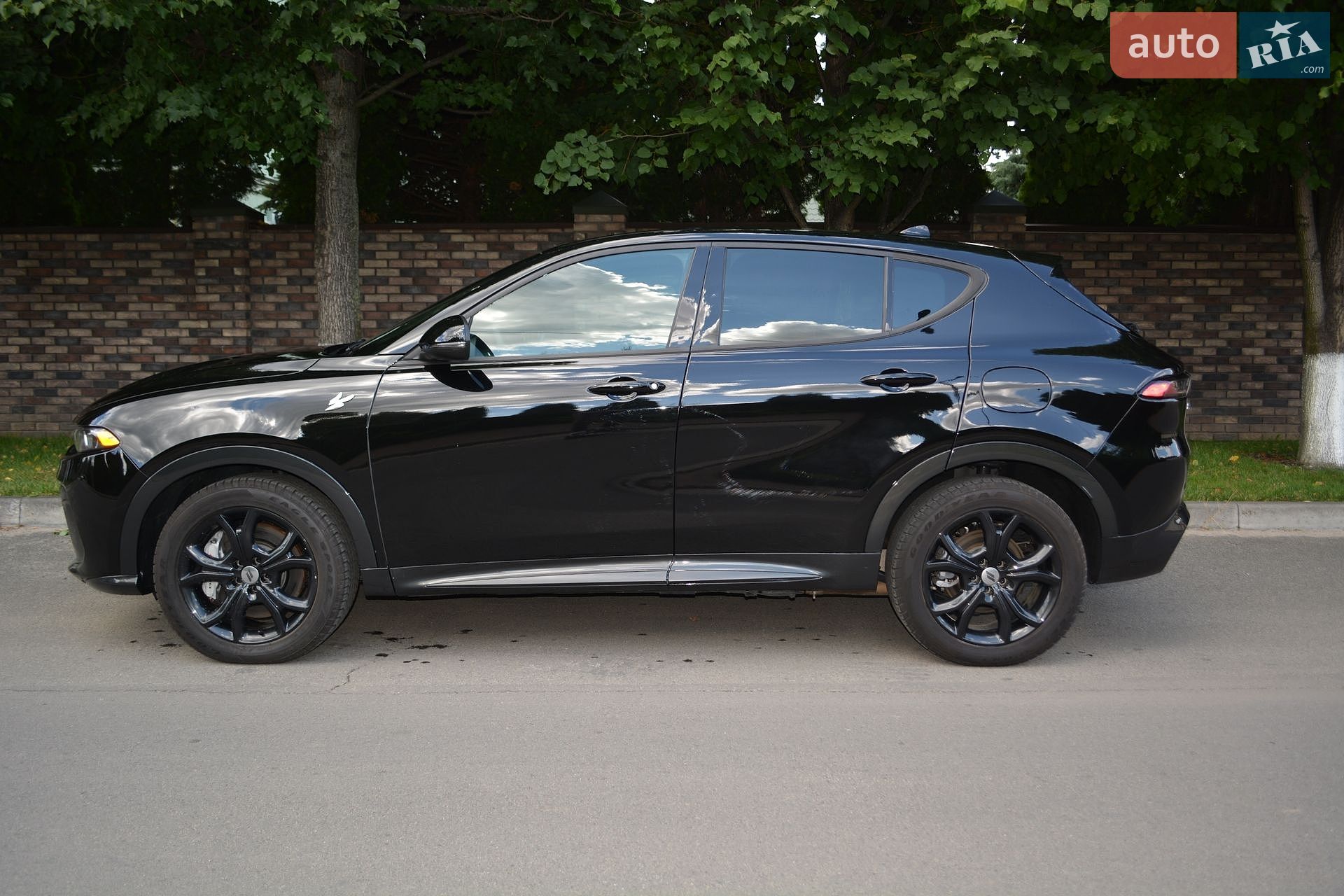 Dodge Hornet 2023 VIN ZACPDFCW0R3A33567 фото оголошення 4 з 27