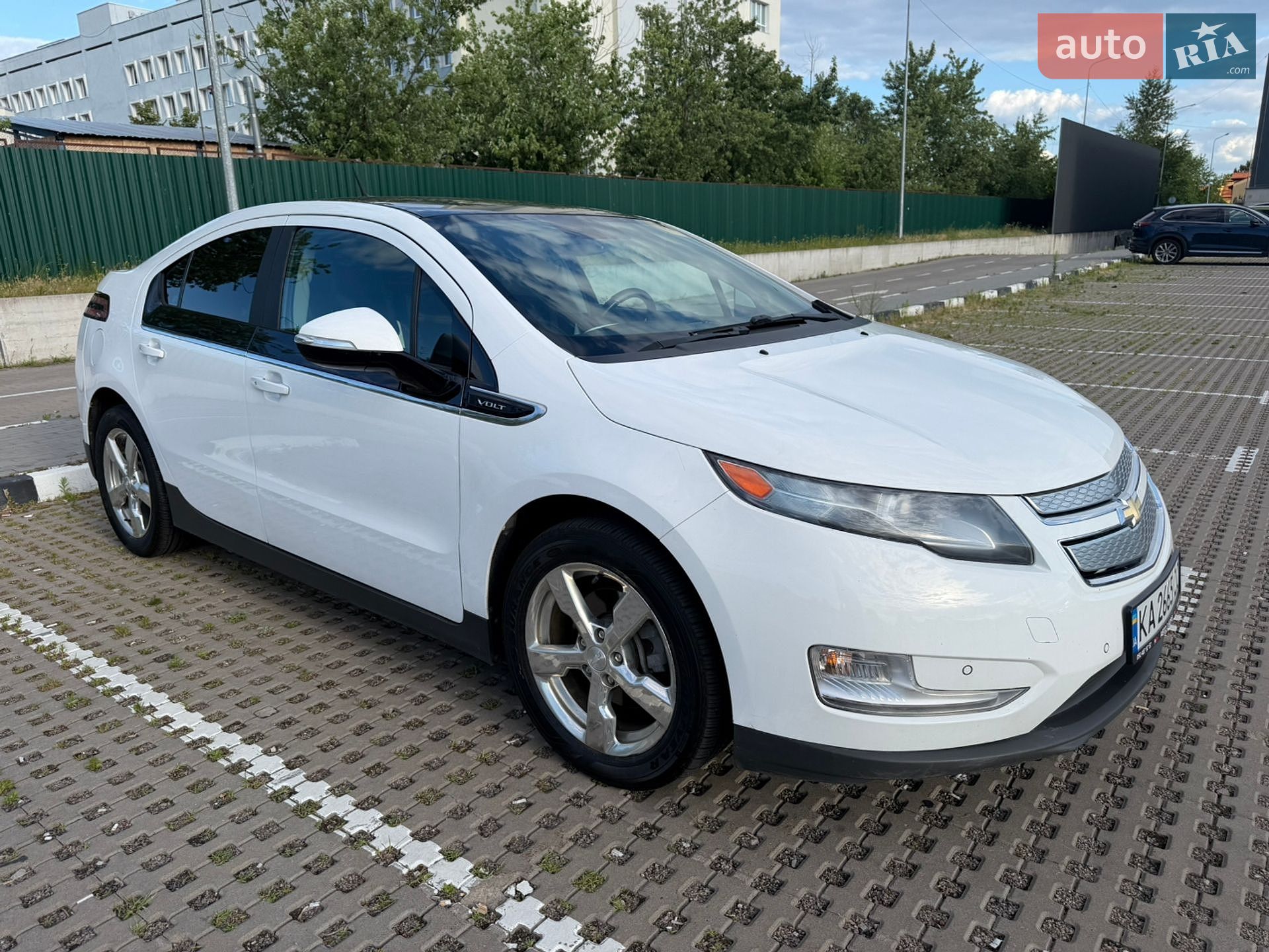 Chevrolet Volt 2011 VIN 1G1RD6E4XCU109856 фото оголошення 3 з 11