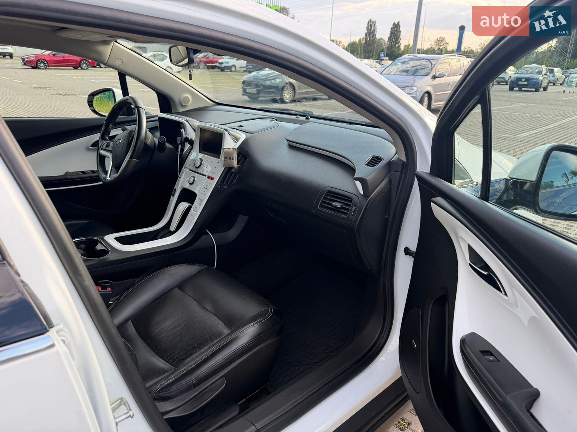 Chevrolet Volt 2011 VIN 1G1RD6E4XCU109856 фото оголошення 8 з 11
