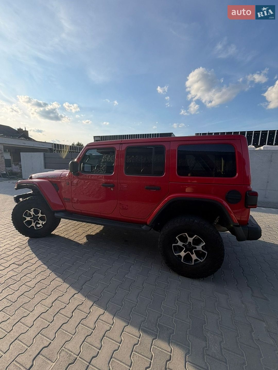 Jeep Wrangler 2020 VIN 1C4HJXFG5LW187525 фото оголошення 16 з 31