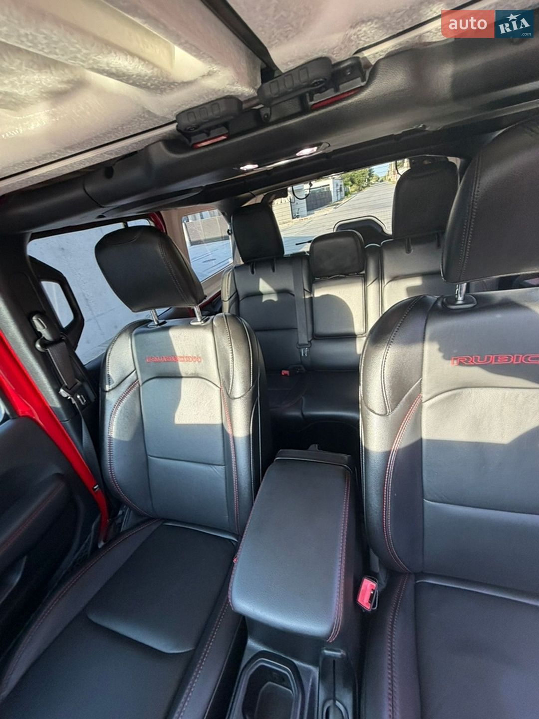 Jeep Wrangler 2020 VIN 1C4HJXFG5LW187525 фото оголошення 21 з 31