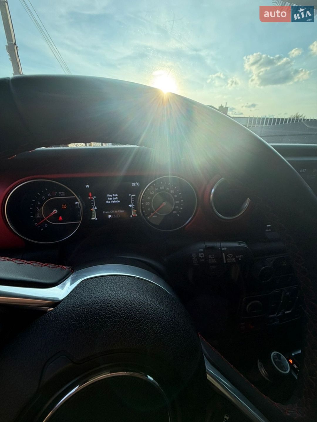 Jeep Wrangler 2020 VIN 1C4HJXFG5LW187525 фото оголошення 27 з 31
