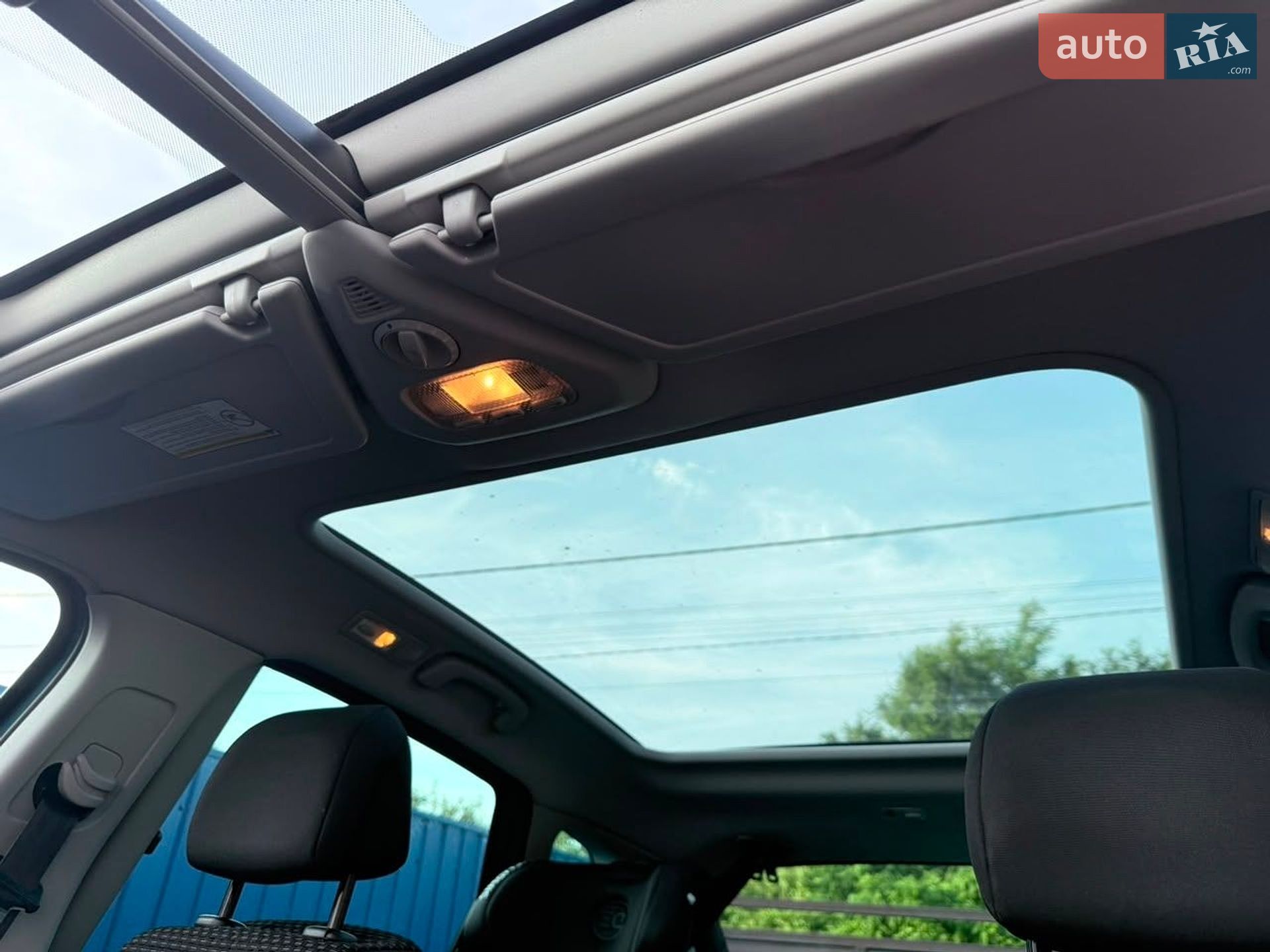Citroen C4 Picasso 2009 VIN VF7UD5FWC9J148749 фото оголошення 17 з 21