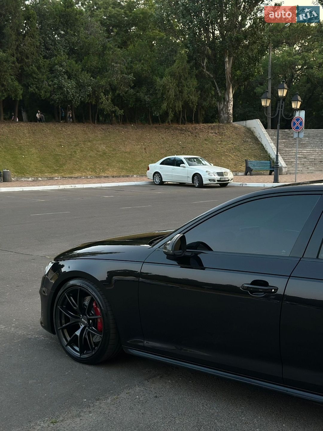 Audi S4 2019 VIN WAUB4AF45KA098059 фото оголошення 13 з 52