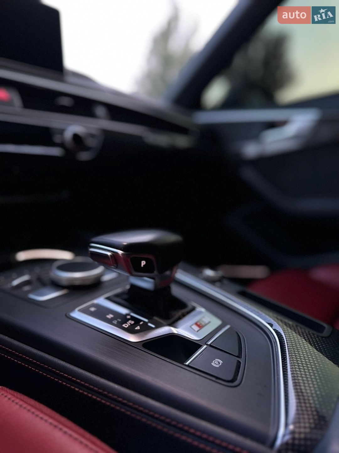 Audi S4 2019 VIN WAUB4AF45KA098059 фото оголошення 40 з 52