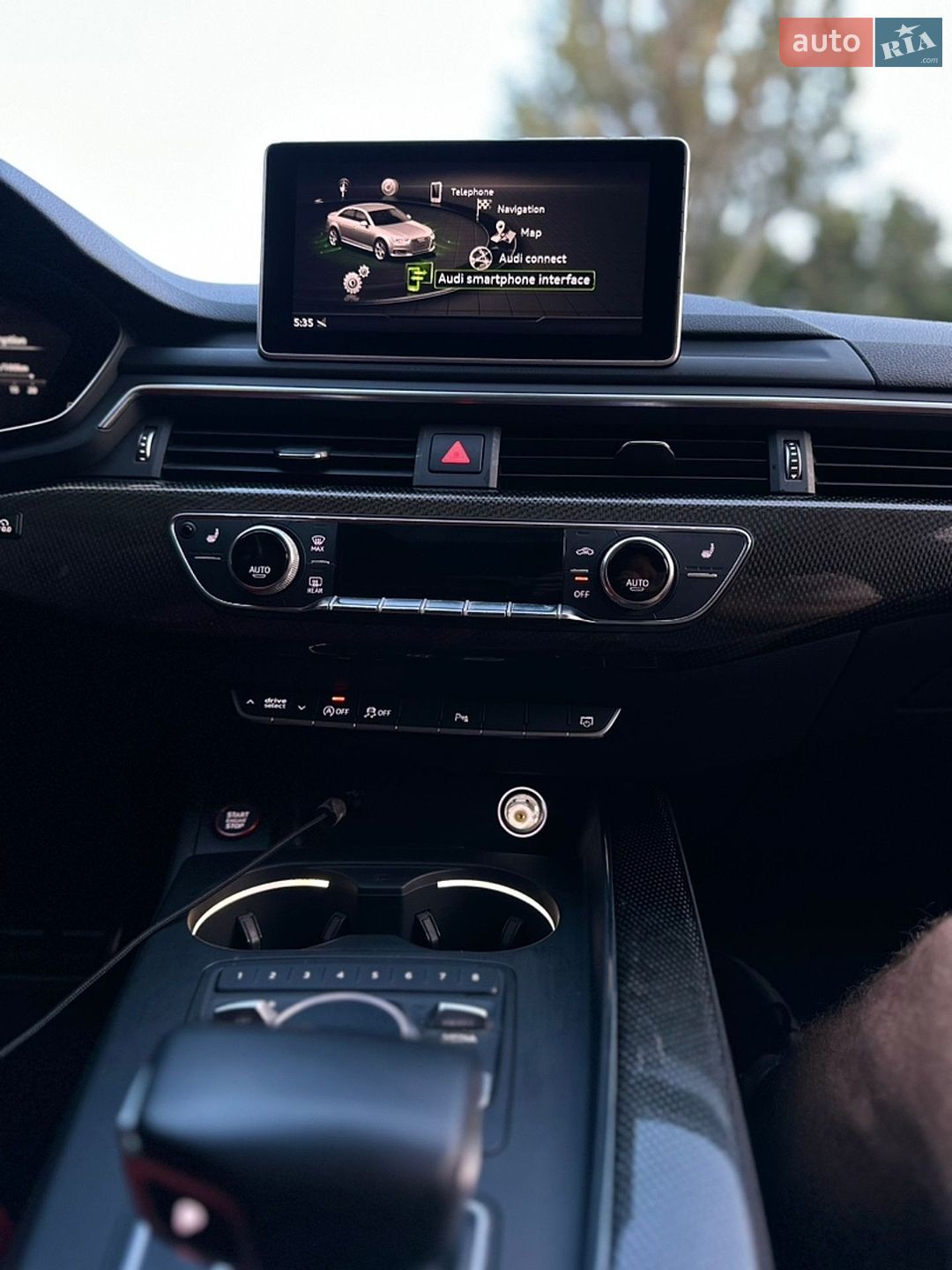 Audi S4 2019 VIN WAUB4AF45KA098059 фото оголошення 44 з 52