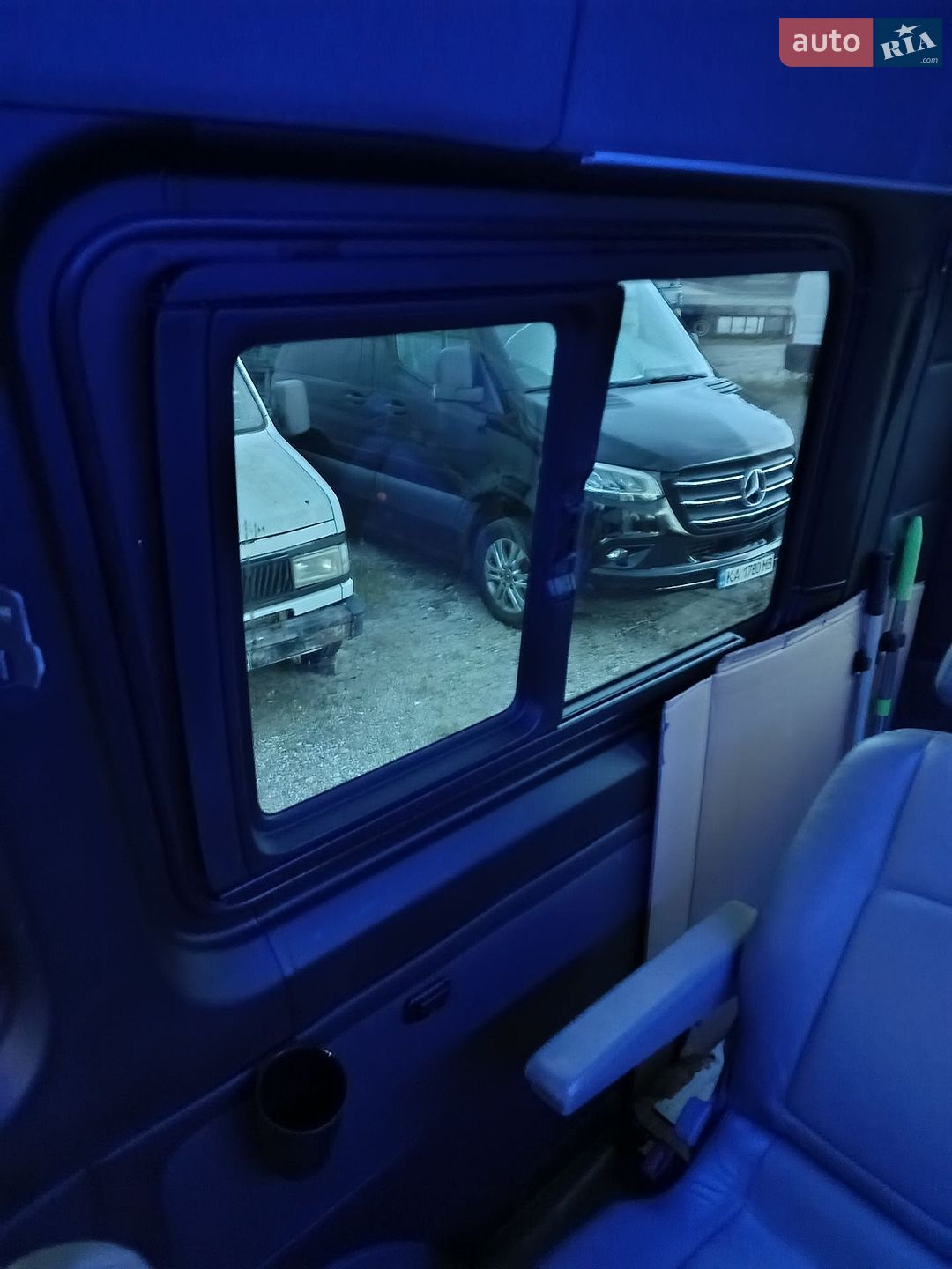 Mercedes-Benz Sprinter 2019 VIN WDB9076351P094752 фото оголошення 19 з 27
