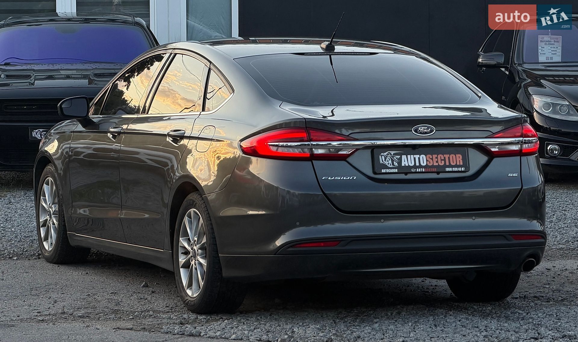 Ford Fusion 2017 VIN 3FA6P0H74HR351597 фото оголошення 3 з 37