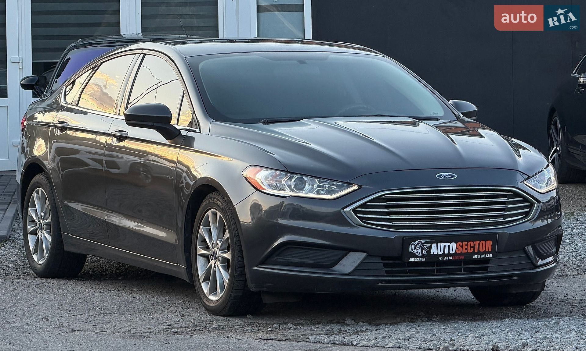 Ford Fusion 2017 VIN 3FA6P0H74HR351597 фото оголошення 8 з 37