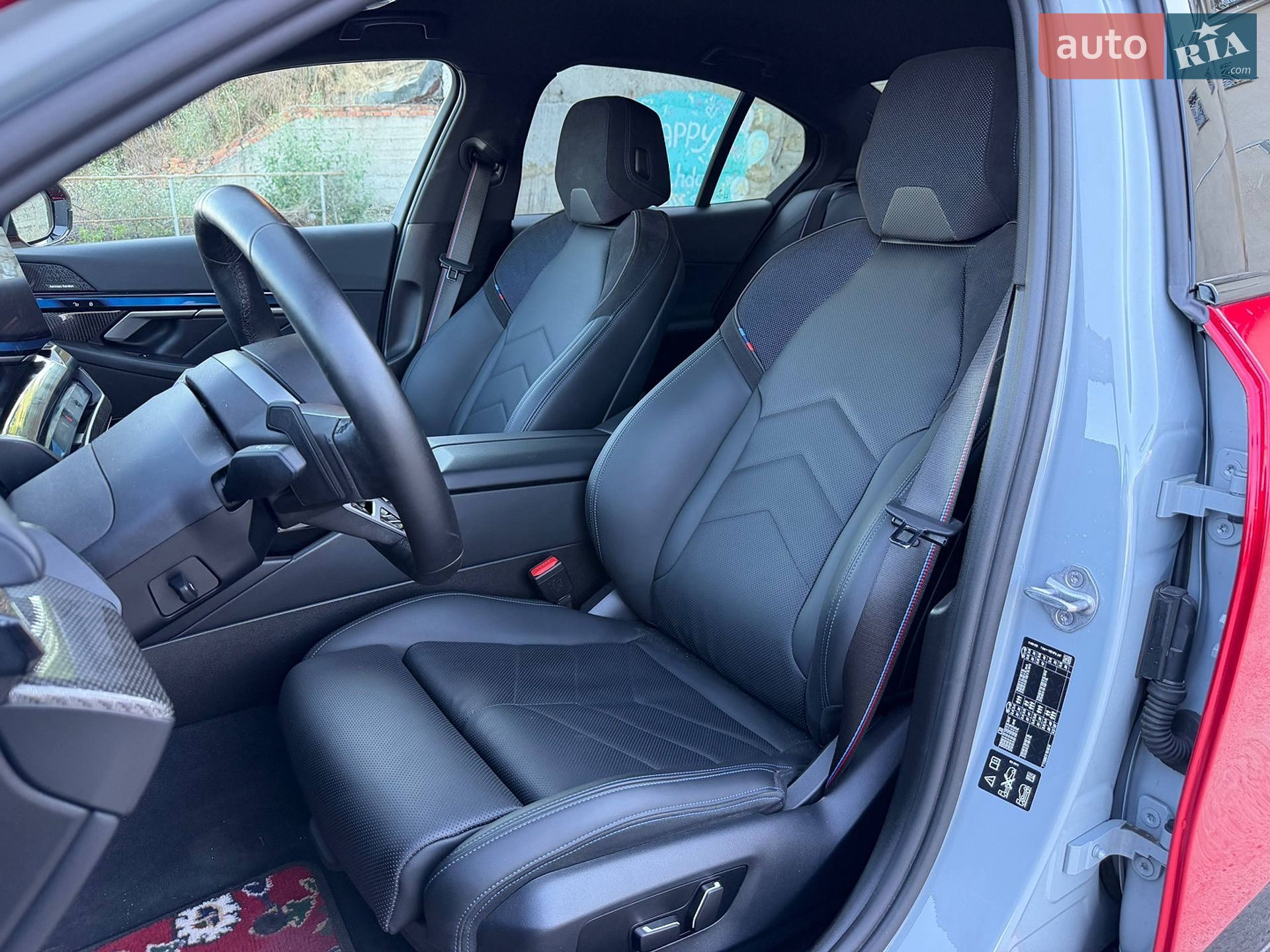 BMW 5 Series 2024 VIN WBA21FL050CS84953 фото оголошення 6 з 7