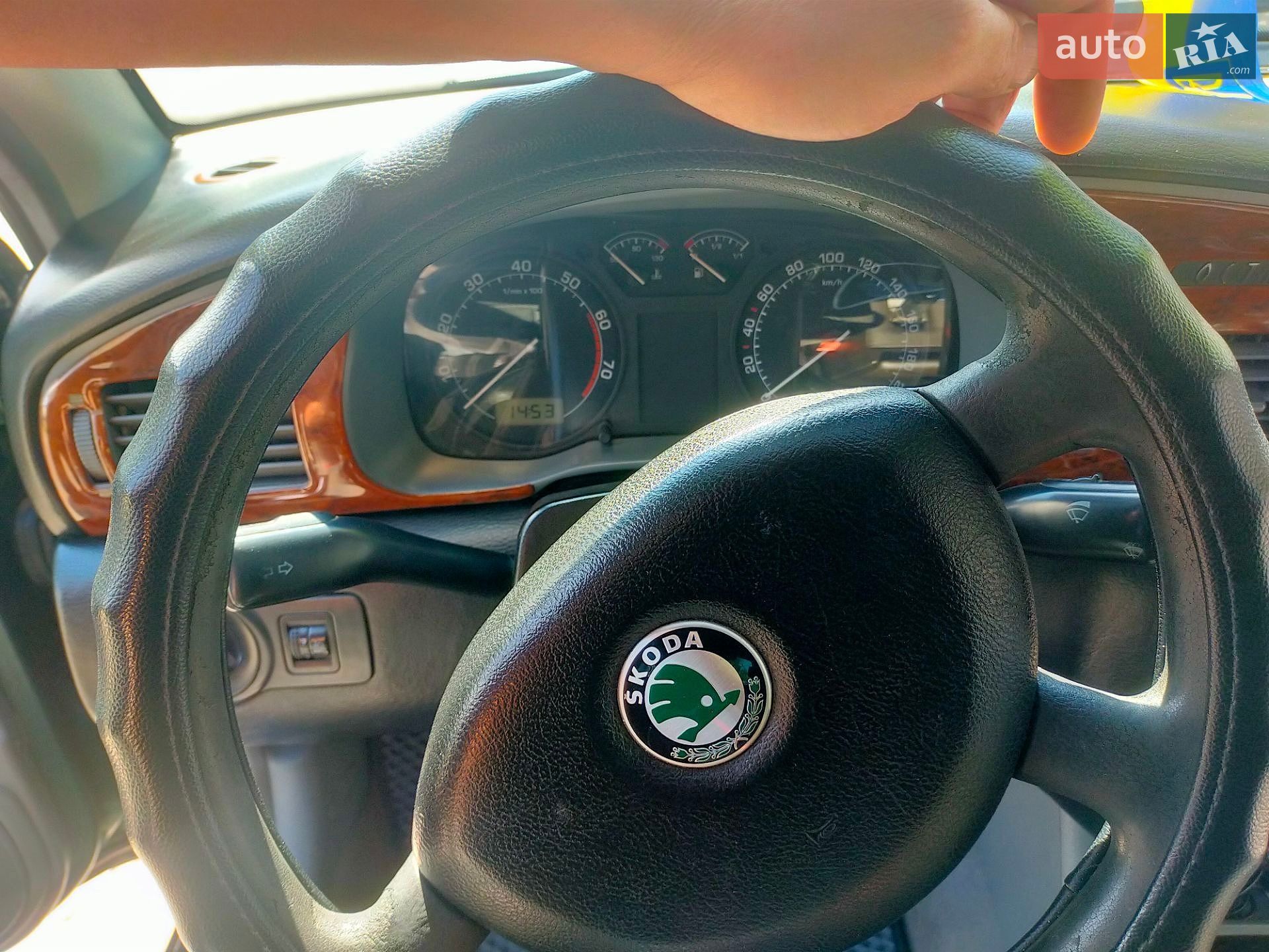 Skoda Octavia 2003 VIN TMBDJ01U438695346 фото оголошення 6 з 8