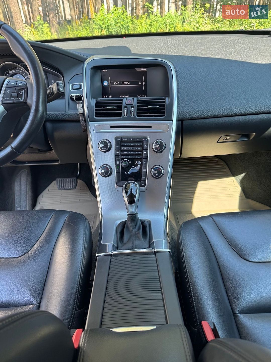 Volvo Xc60 2017 VIN YV1DZARCDH2152784 фото оголошення 23 з 26