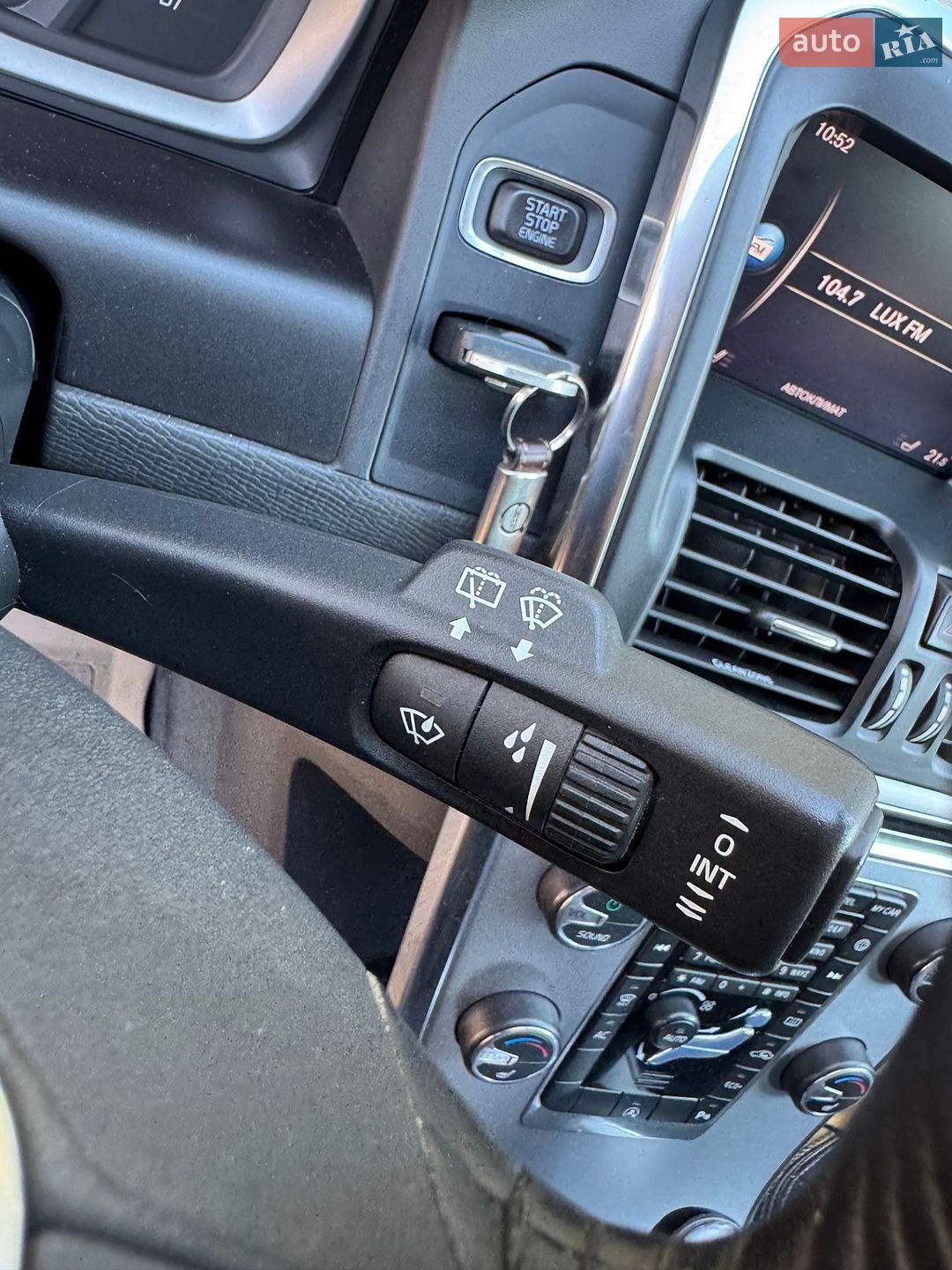 Volvo Xc60 2017 VIN YV1DZARCDH2152784 фото оголошення 26 з 26