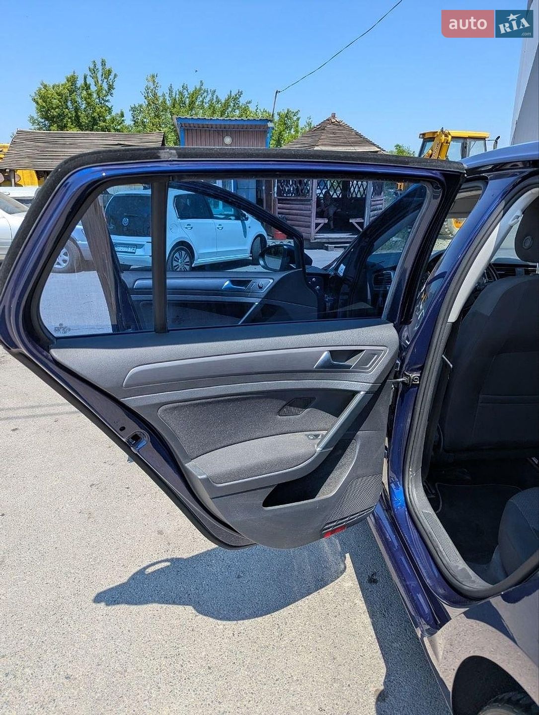 Volkswagen e-Golf 2019 VIN WVWZZZAUZL8905577 фото оголошення 12 з 16