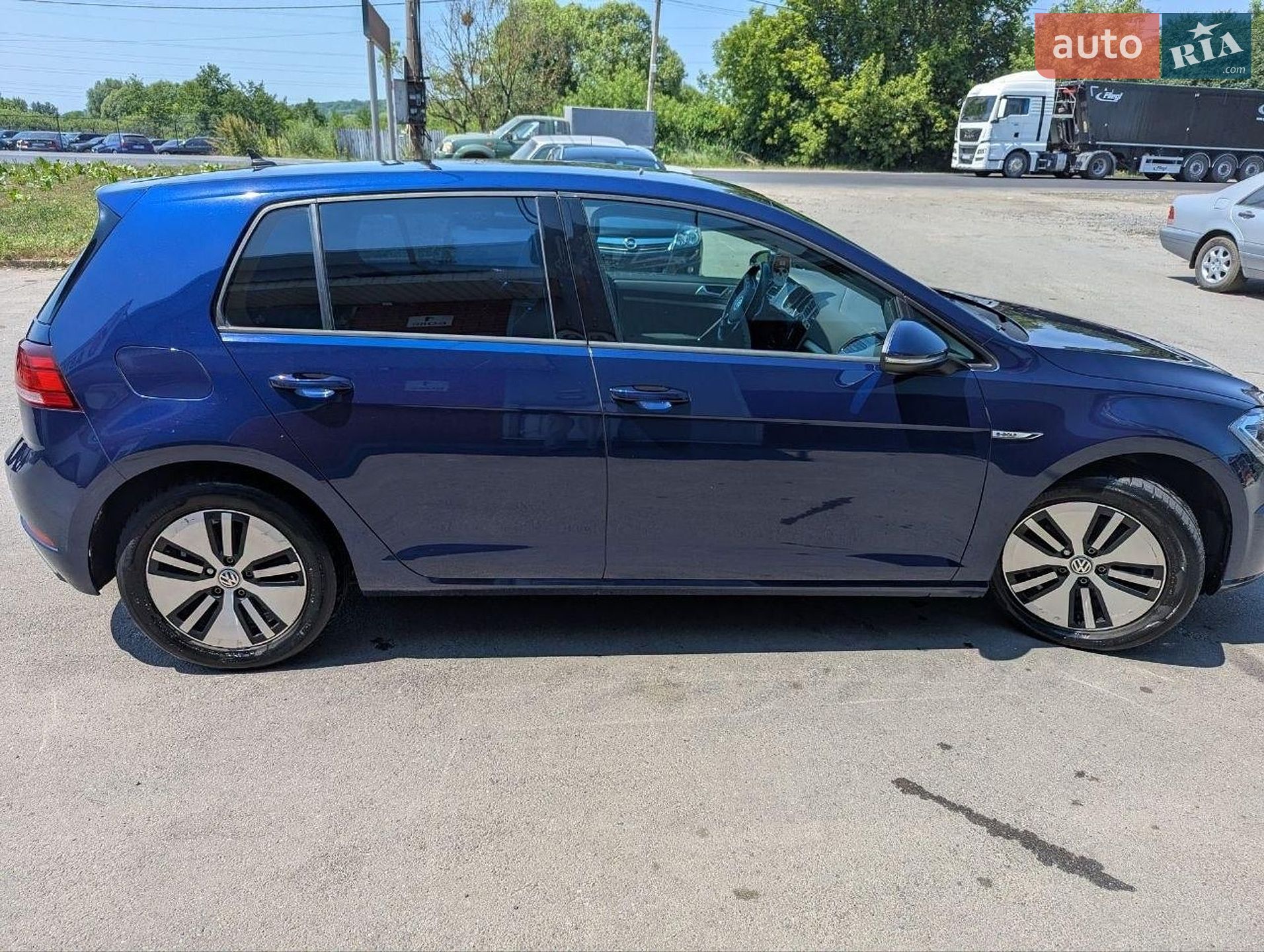 Volkswagen e-Golf 2019 VIN WVWZZZAUZL8905577 фото оголошення 2 з 16