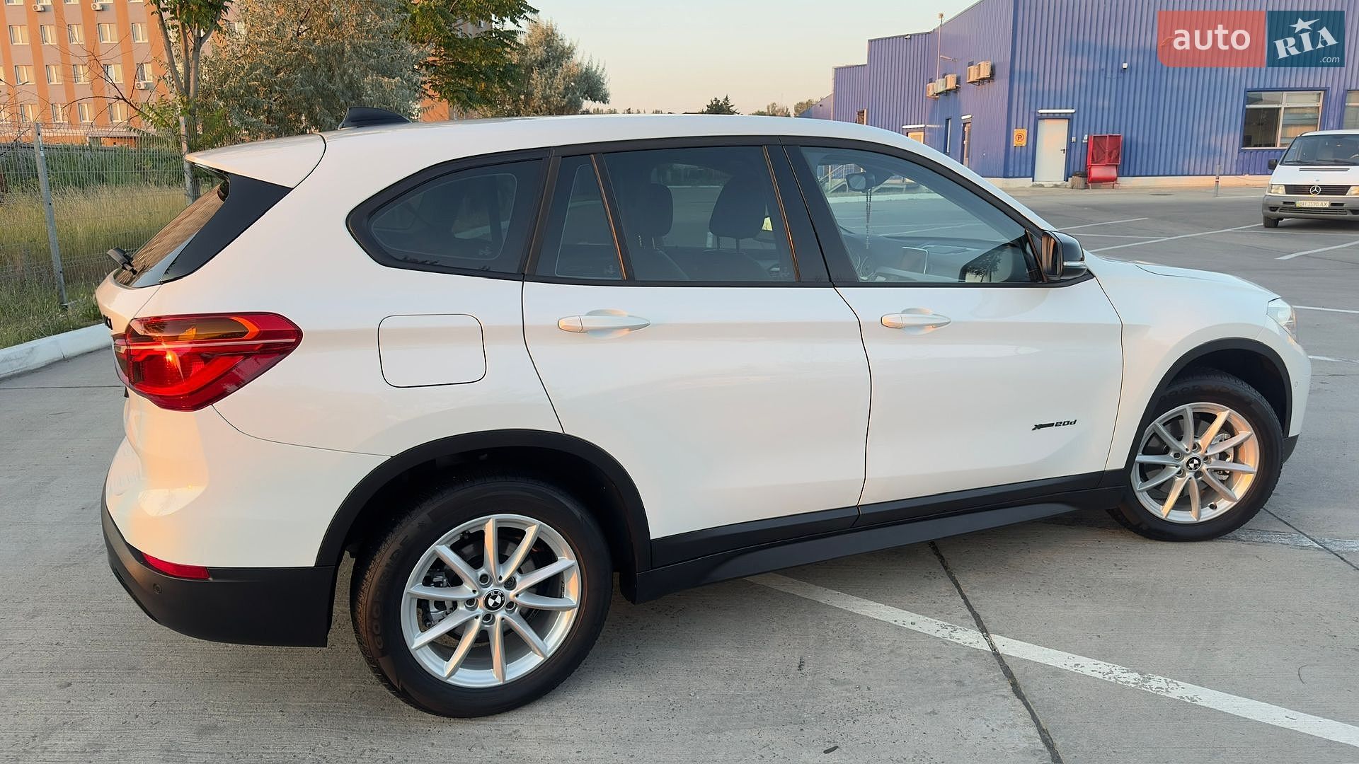 BMW X1 2016 VIN WBAHT910705F19868 фото оголошення 36 з 86