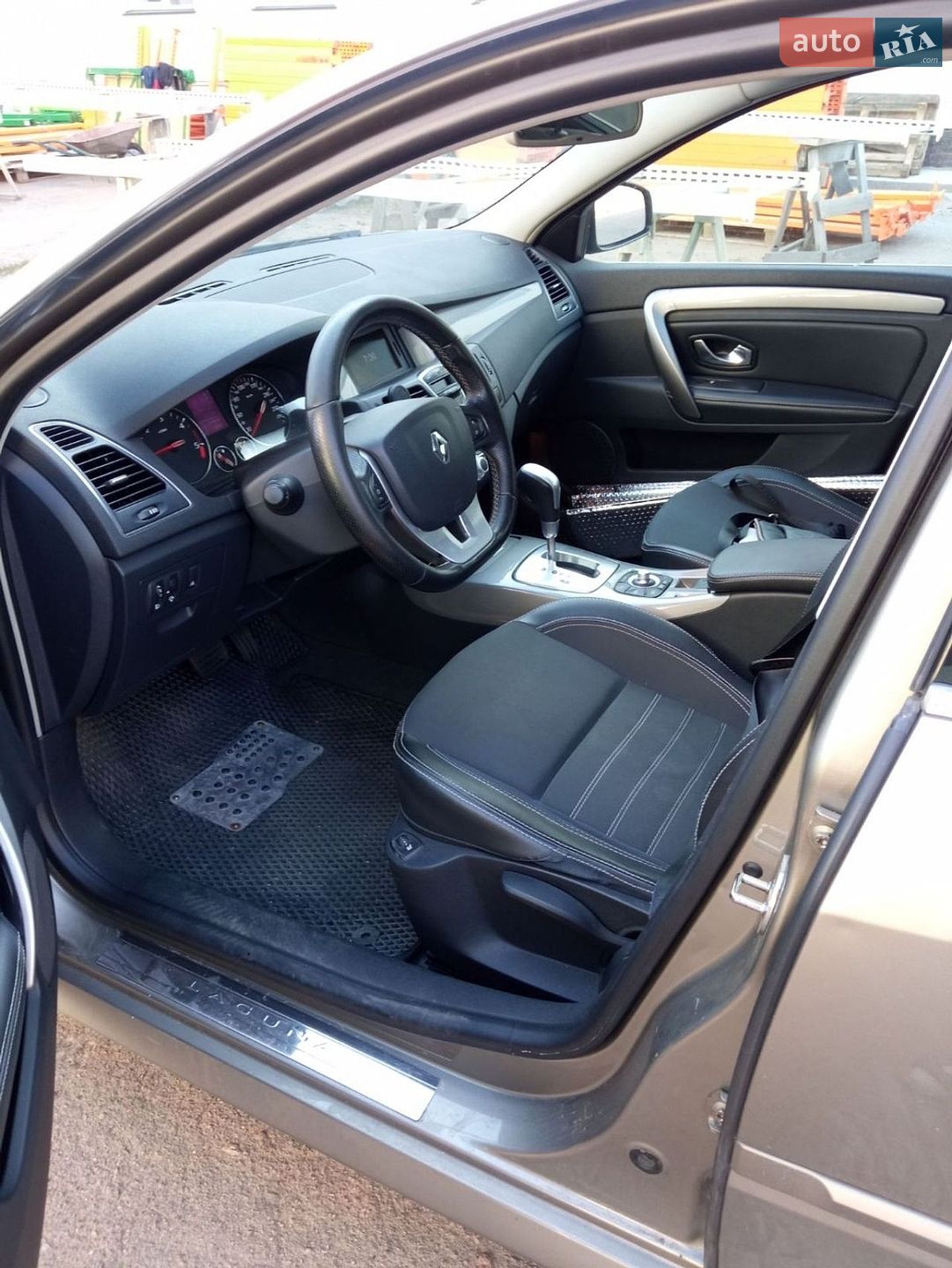 Renault Laguna 2012 VIN VF1KT390E45670915 фото оголошення 5 з 7
