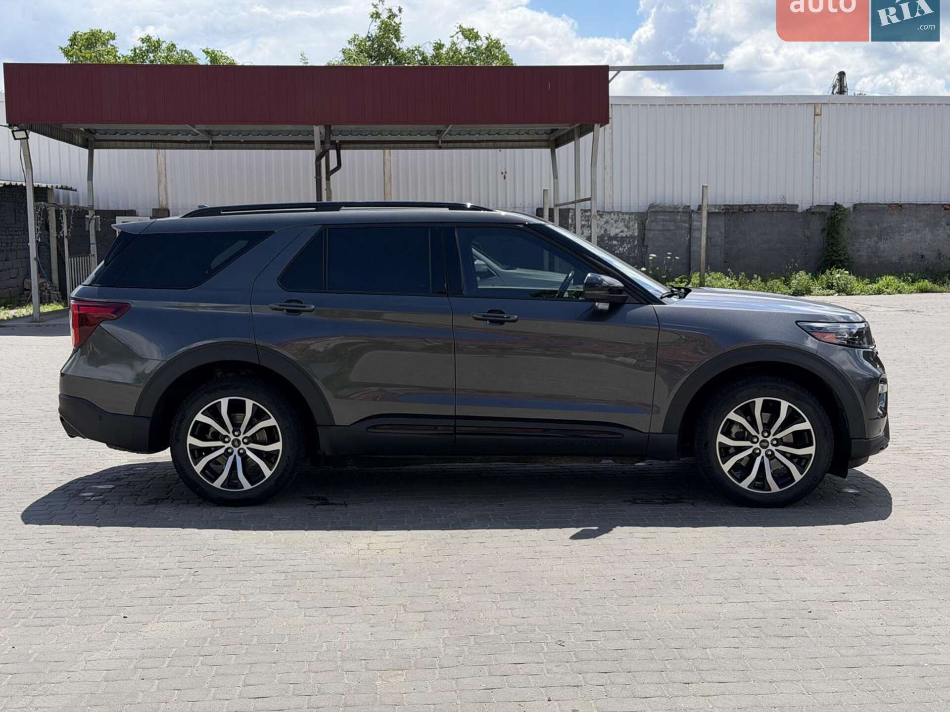 Ford Explorer 2019 VIN 1FM5K8GC8LGA49081 фото оголошення 8 з 40