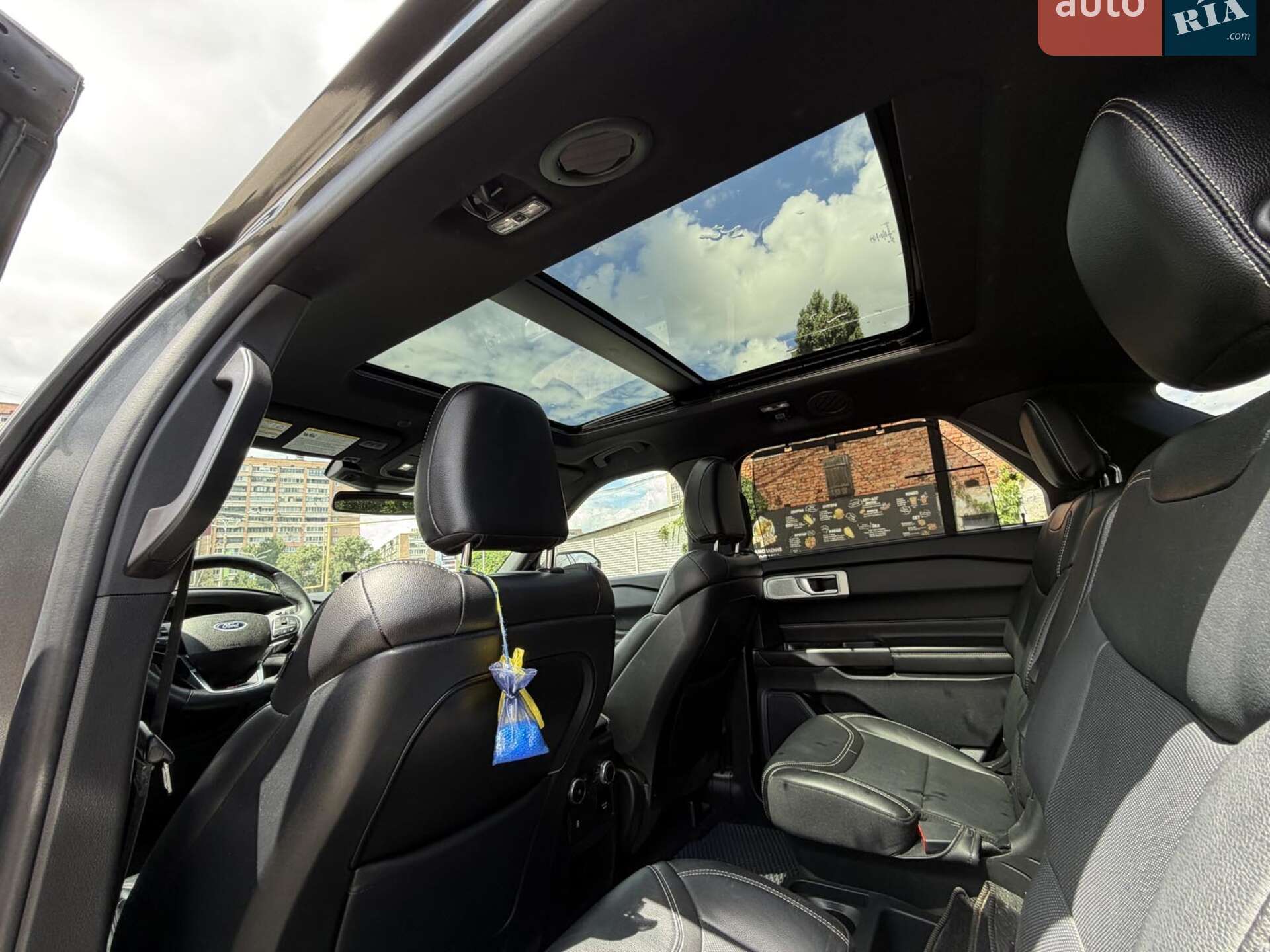 Ford Explorer 2019 VIN 1FM5K8GC8LGA49081 фото оголошення 39 з 40