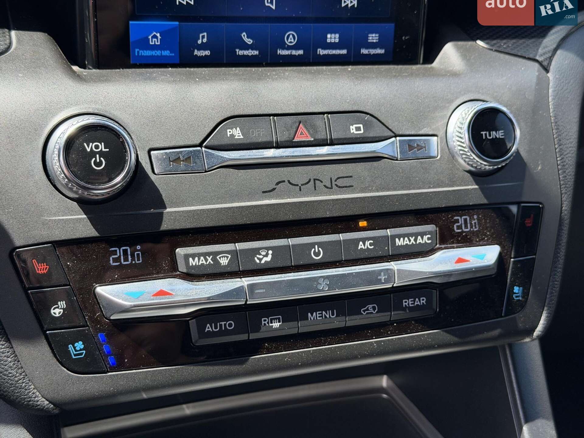 Ford Explorer 2019 VIN 1FM5K8GC8LGA49081 фото оголошення 25 з 40
