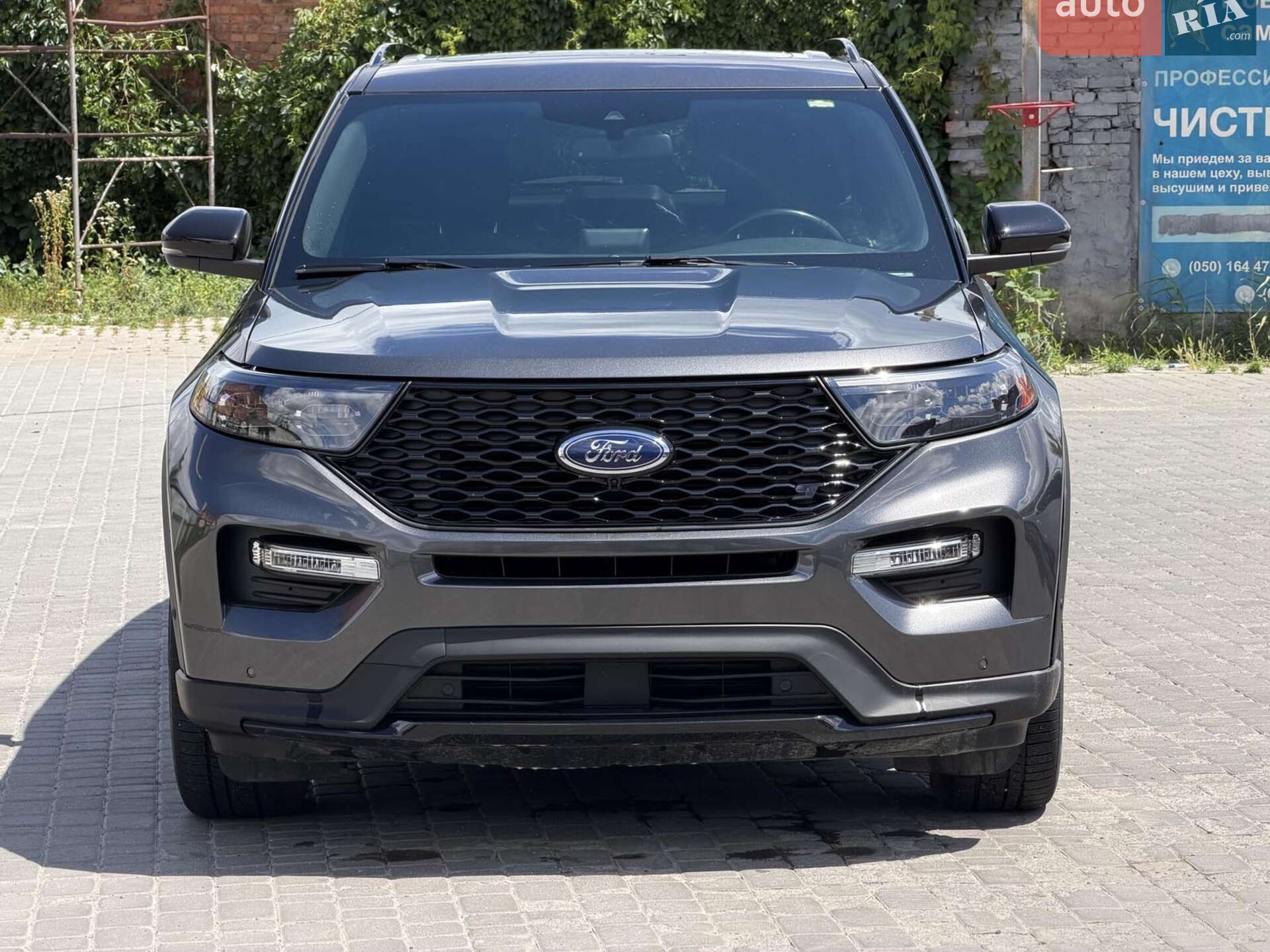 Ford Explorer 2019 VIN 1FM5K8GC8LGA49081 фото оголошення 2 з 40