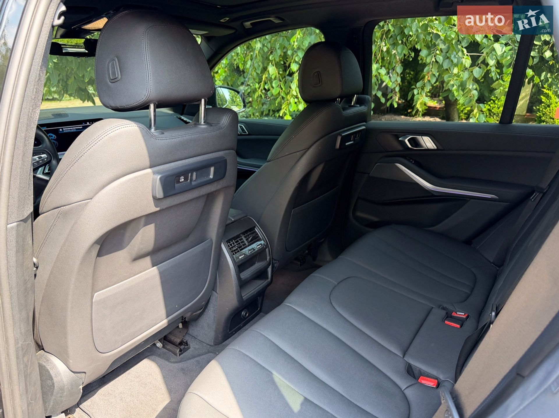 BMW X5 2021 VIN 5UXCR4C00N9K38339 фото оголошення 11 з 19