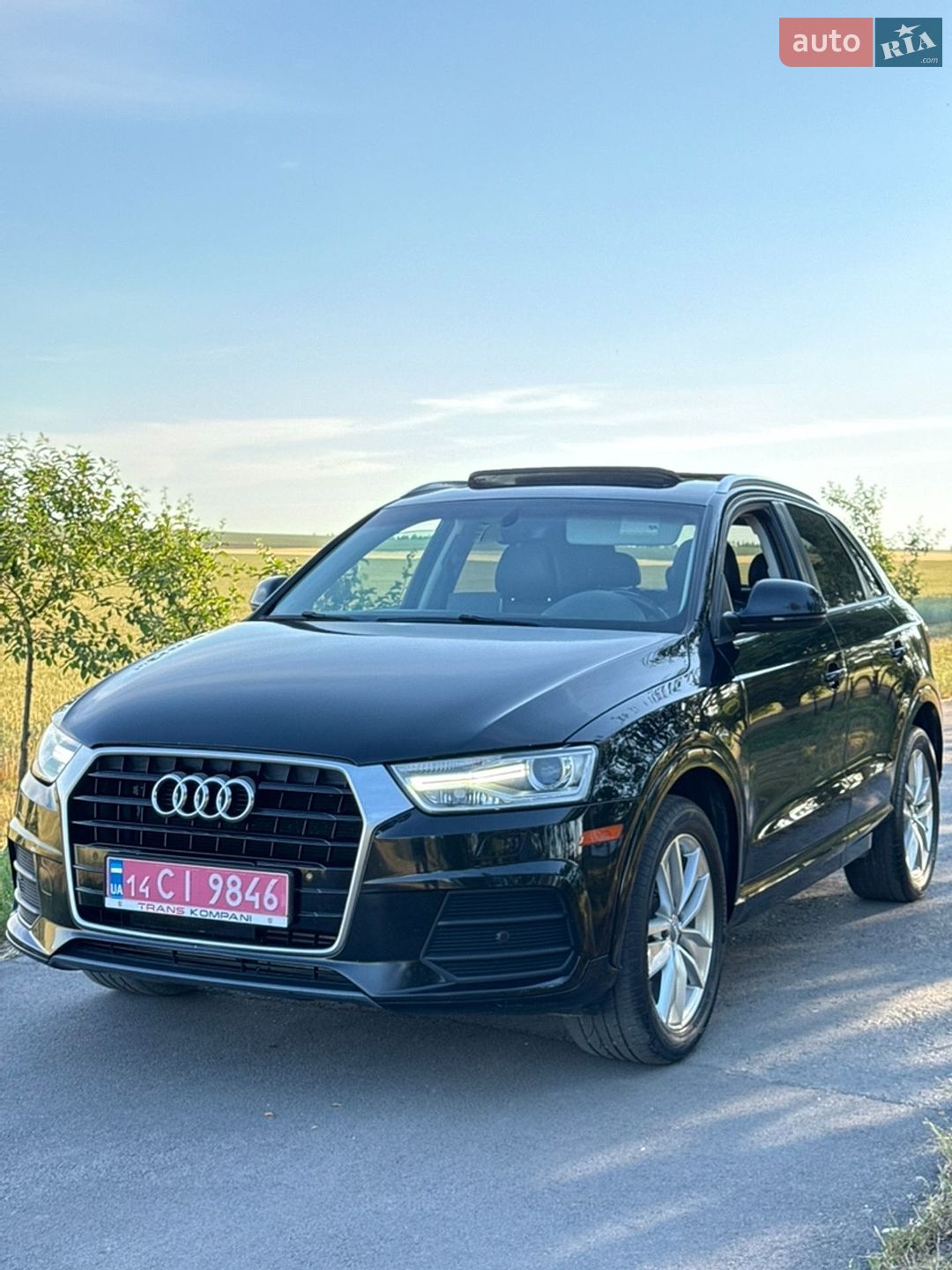 Audi Q3 2017 VIN WA1BCCFS2HR011593 фото оголошення 2 з 16
