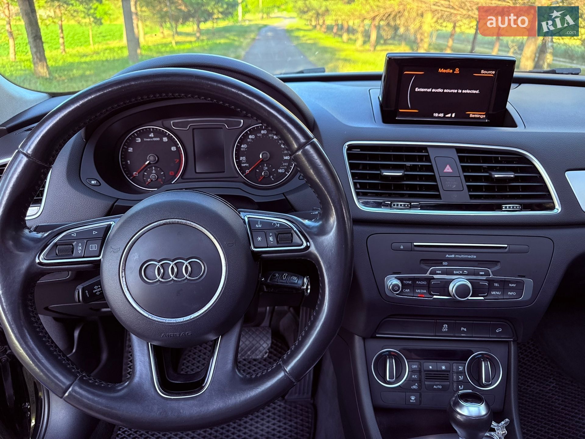 Audi Q3 2017 VIN WA1BCCFS2HR011593 фото оголошення 14 з 16