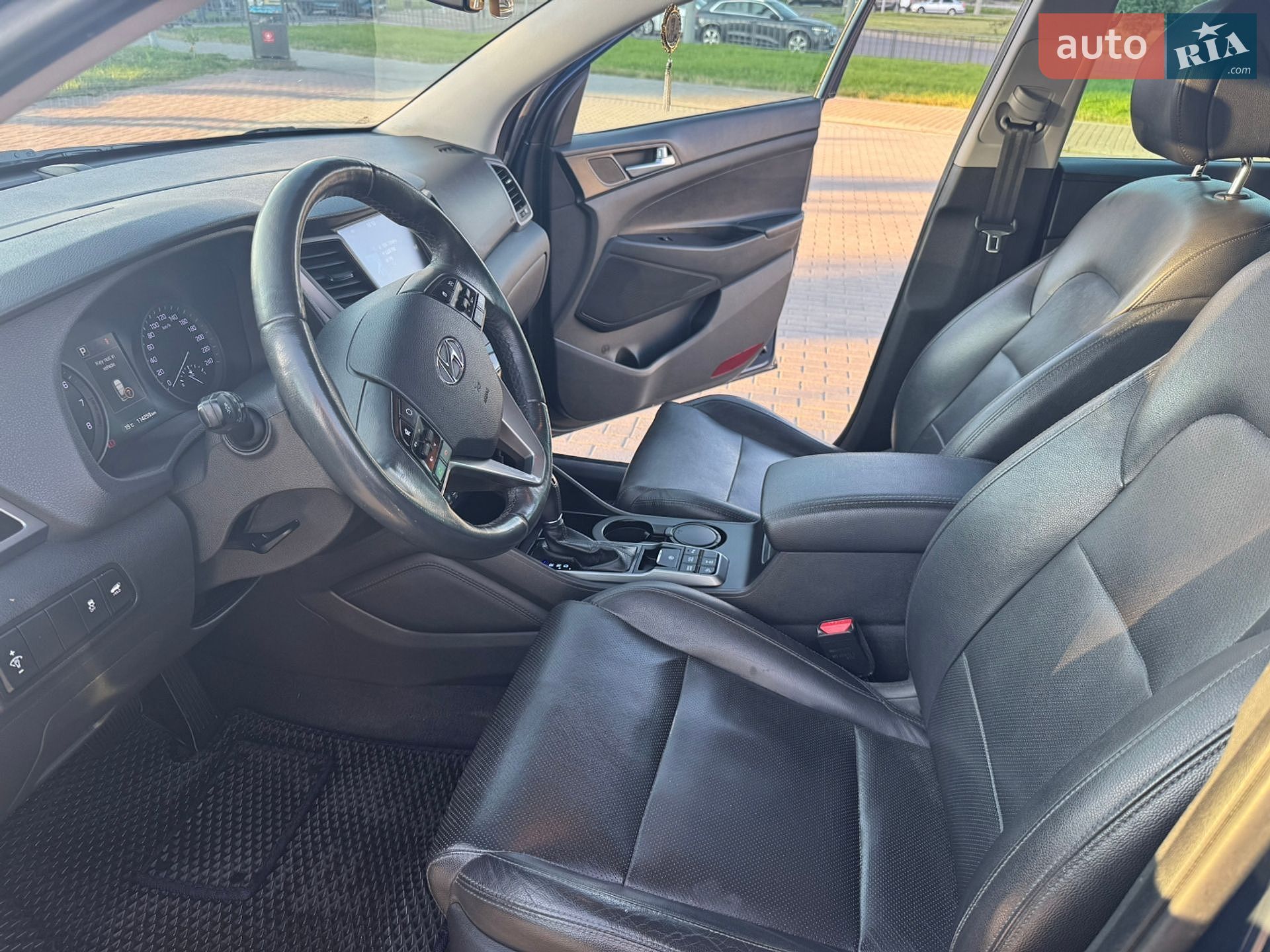 Hyundai Tucson 2016 VIN TMAJ3812HHJ346642 фото оголошення 3 з 7