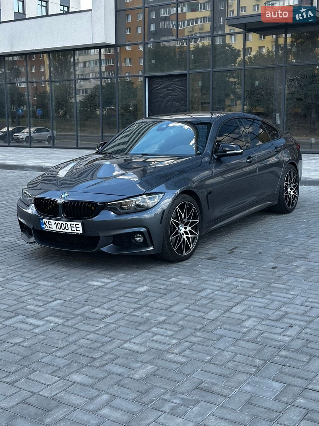 BMW 4 Series Gran Coupe 2017 VIN WBA4J7C52JBH14426 фото оголошення 2 з 61