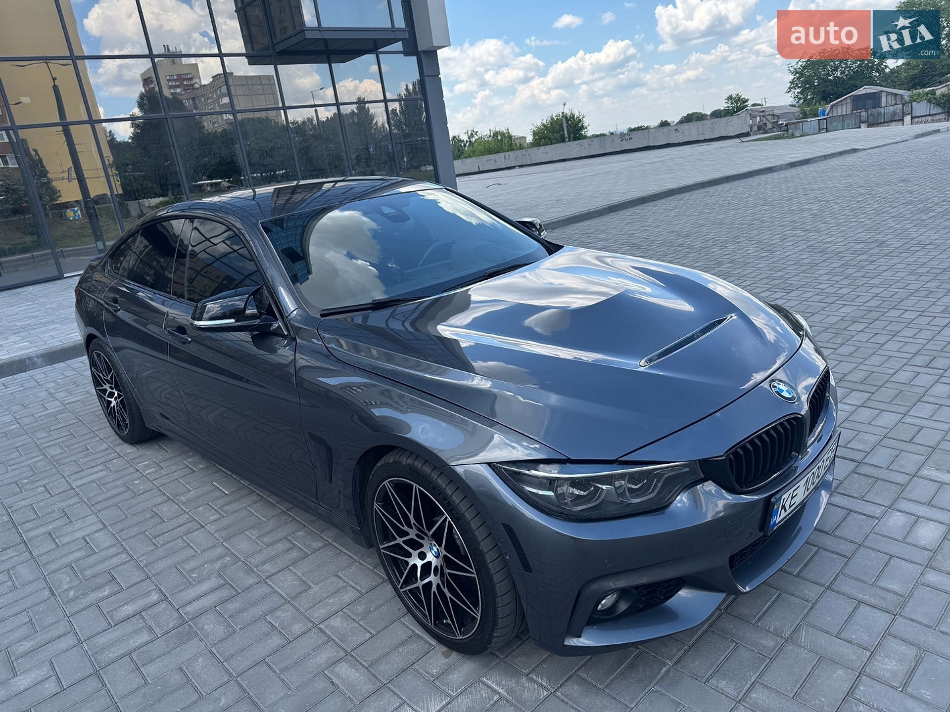 BMW 4 Series Gran Coupe 2017 VIN WBA4J7C52JBH14426 фото оголошення 16 з 61