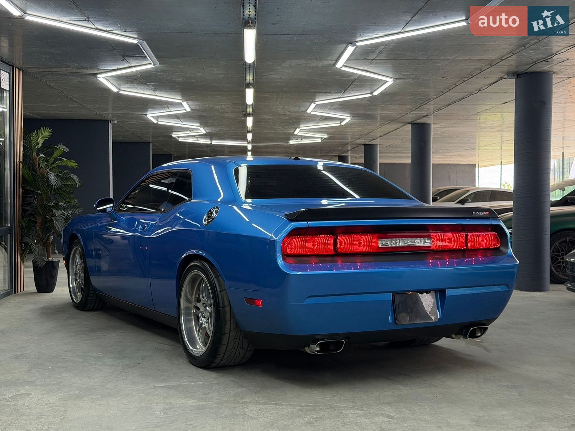 Dodge Challenger 2009 VIN 2B3CJ7DW4AH131397 фото оголошення 11 з 23