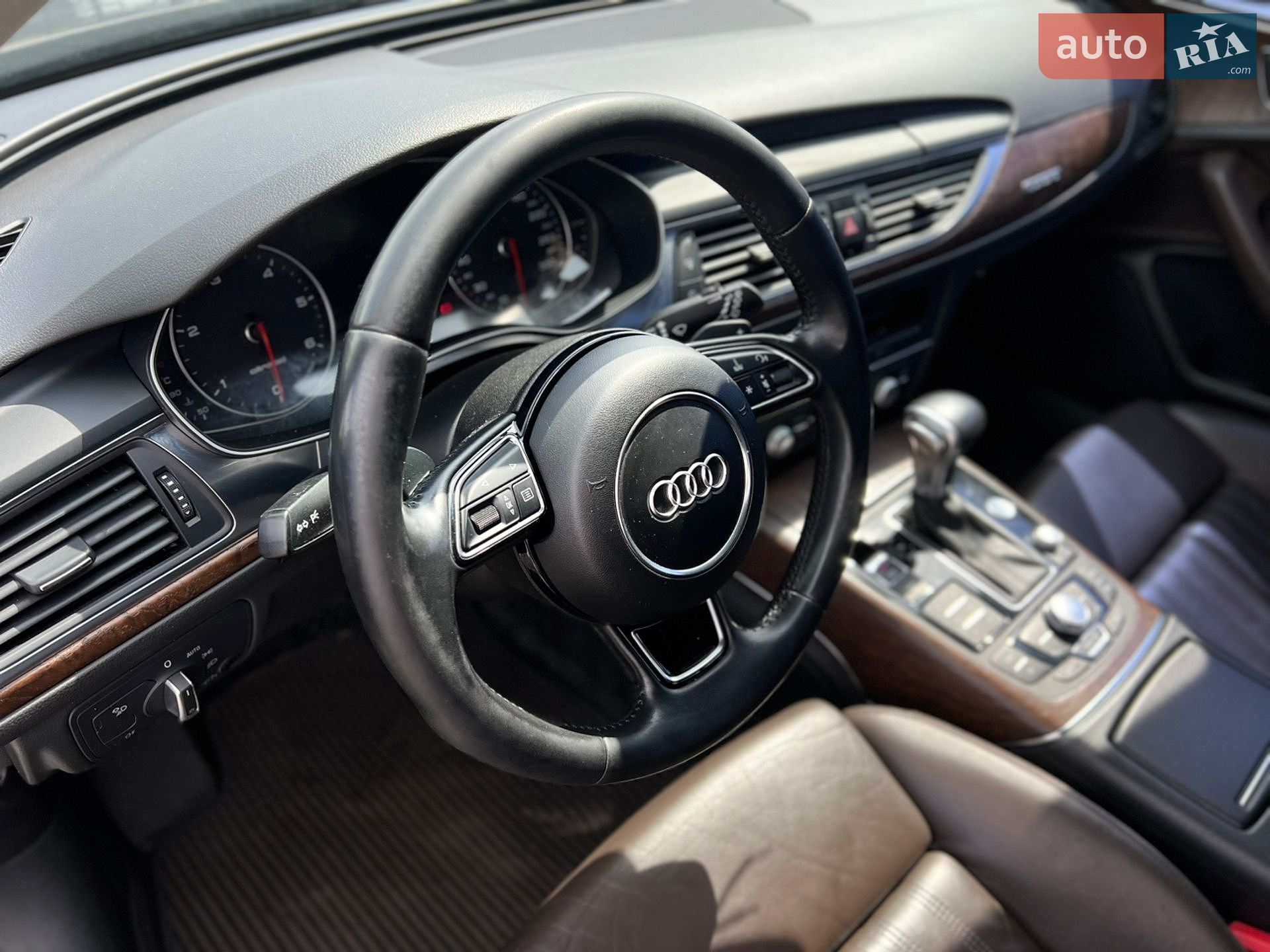 Audi A6 Allroad 2014 VIN WAUZZZ4G3EN100223 фото оголошення 16 з 36