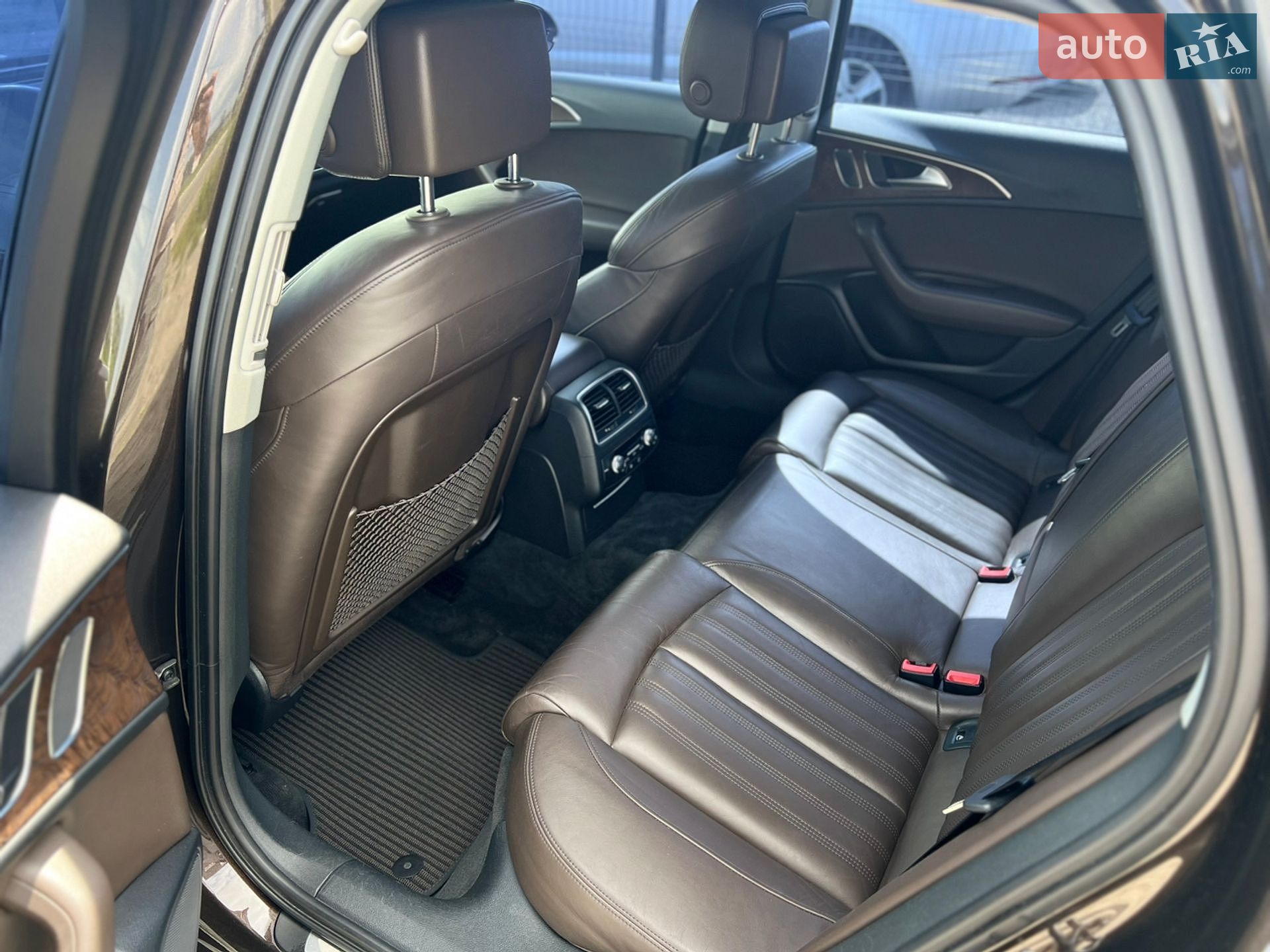 Audi A6 Allroad 2014 VIN WAUZZZ4G3EN100223 фото оголошення 18 з 36