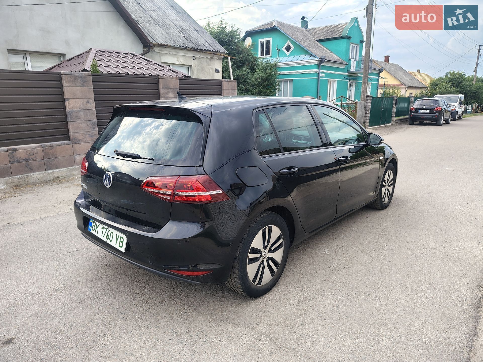 Volkswagen e-Golf 2016 VIN WVWZZZAUZHW901316 фото оголошення 8 з 17