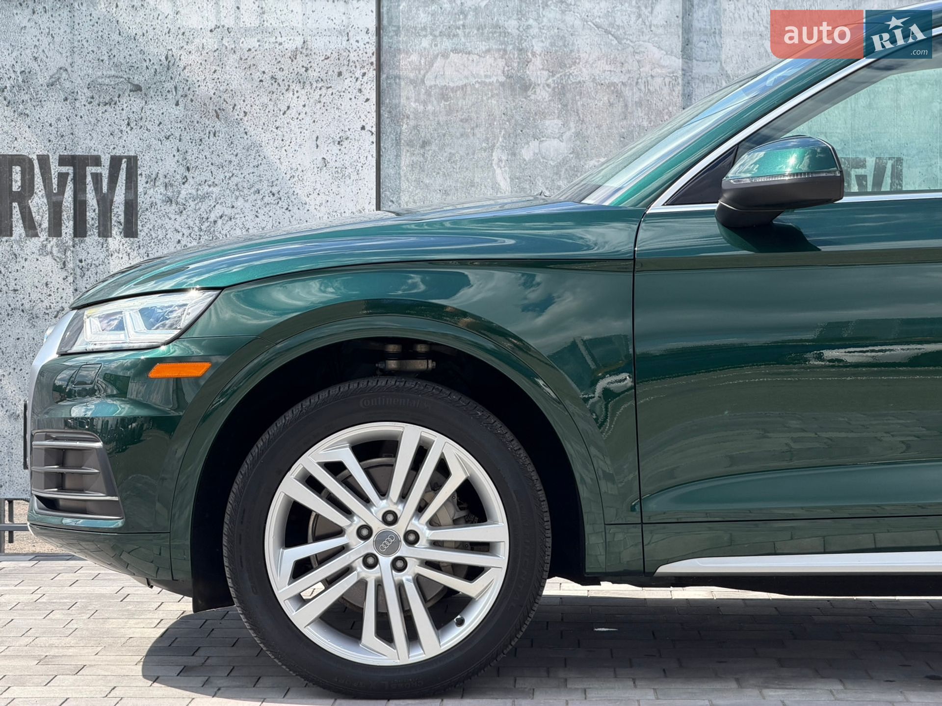 Audi Q5 2018 VIN WA1BNAFY6J2183787 фото оголошення 13 з 41