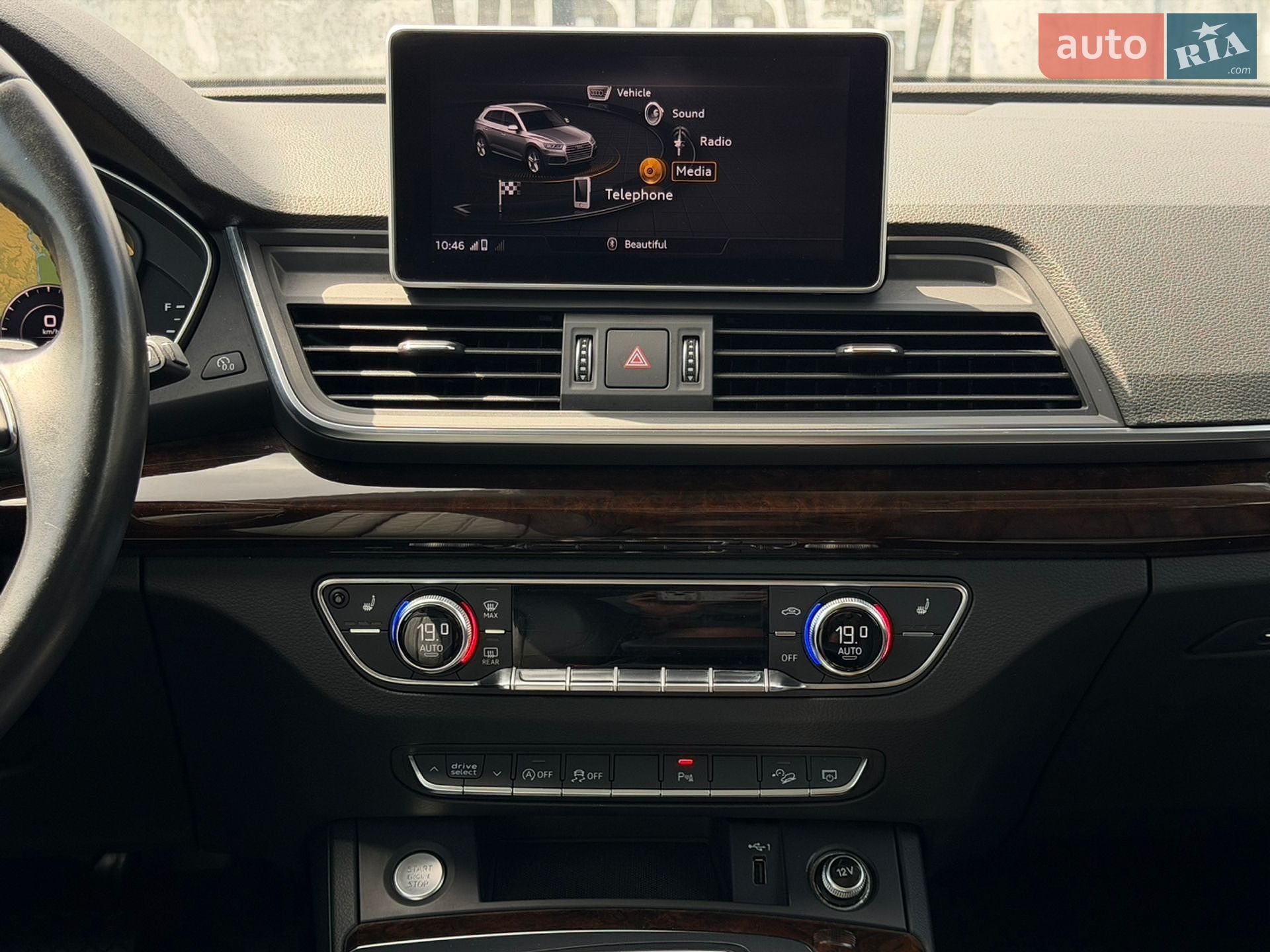 Audi Q5 2018 VIN WA1BNAFY6J2183787 фото оголошення 23 з 41