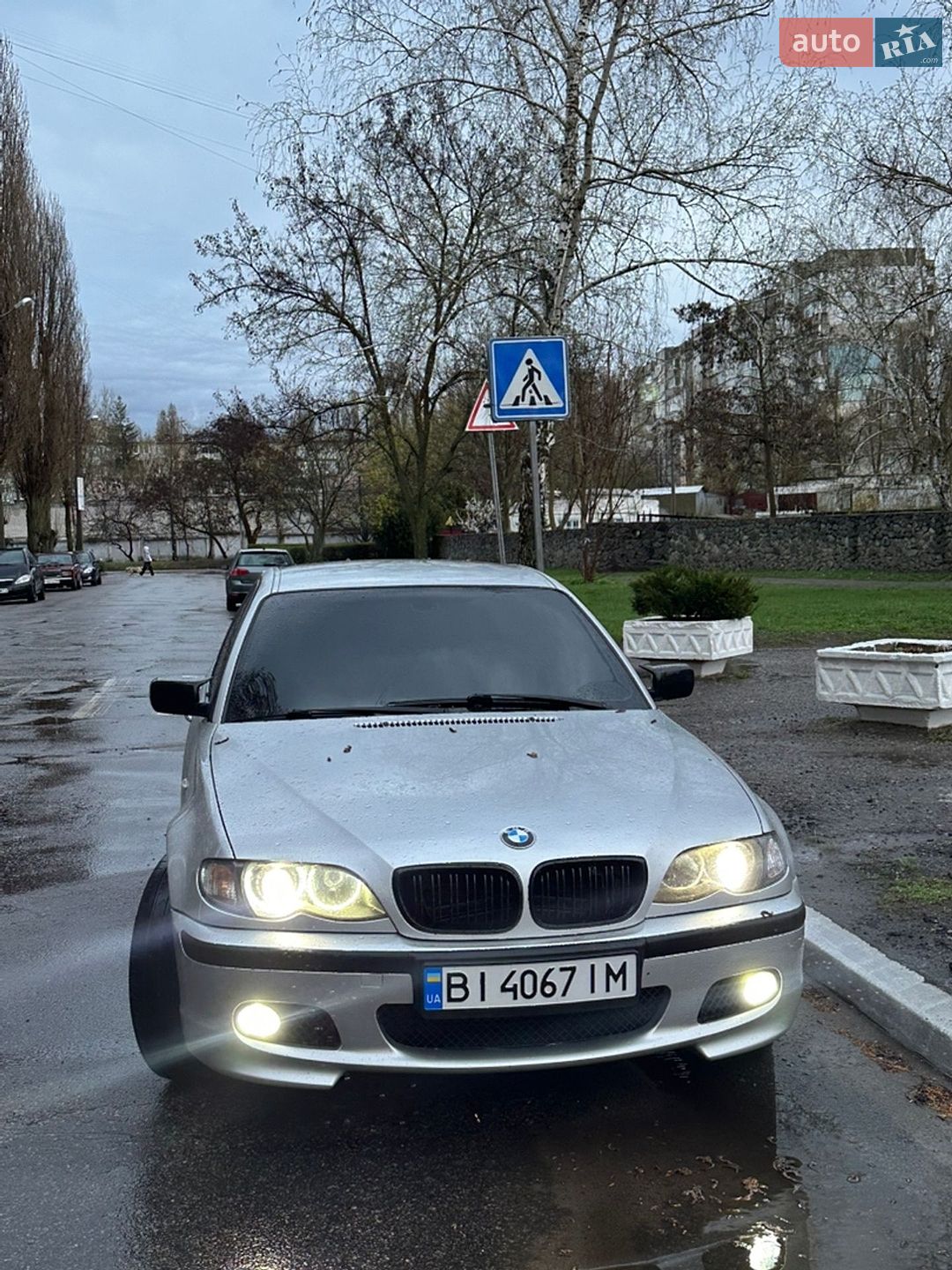 BMW 3 Series 2003 VIN WBAAY71000FZ54455 фото оголошення 2 з 15